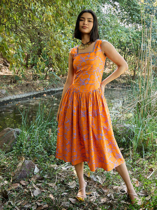 Women Grey & Orange Floral Drop Waist Midi Dress