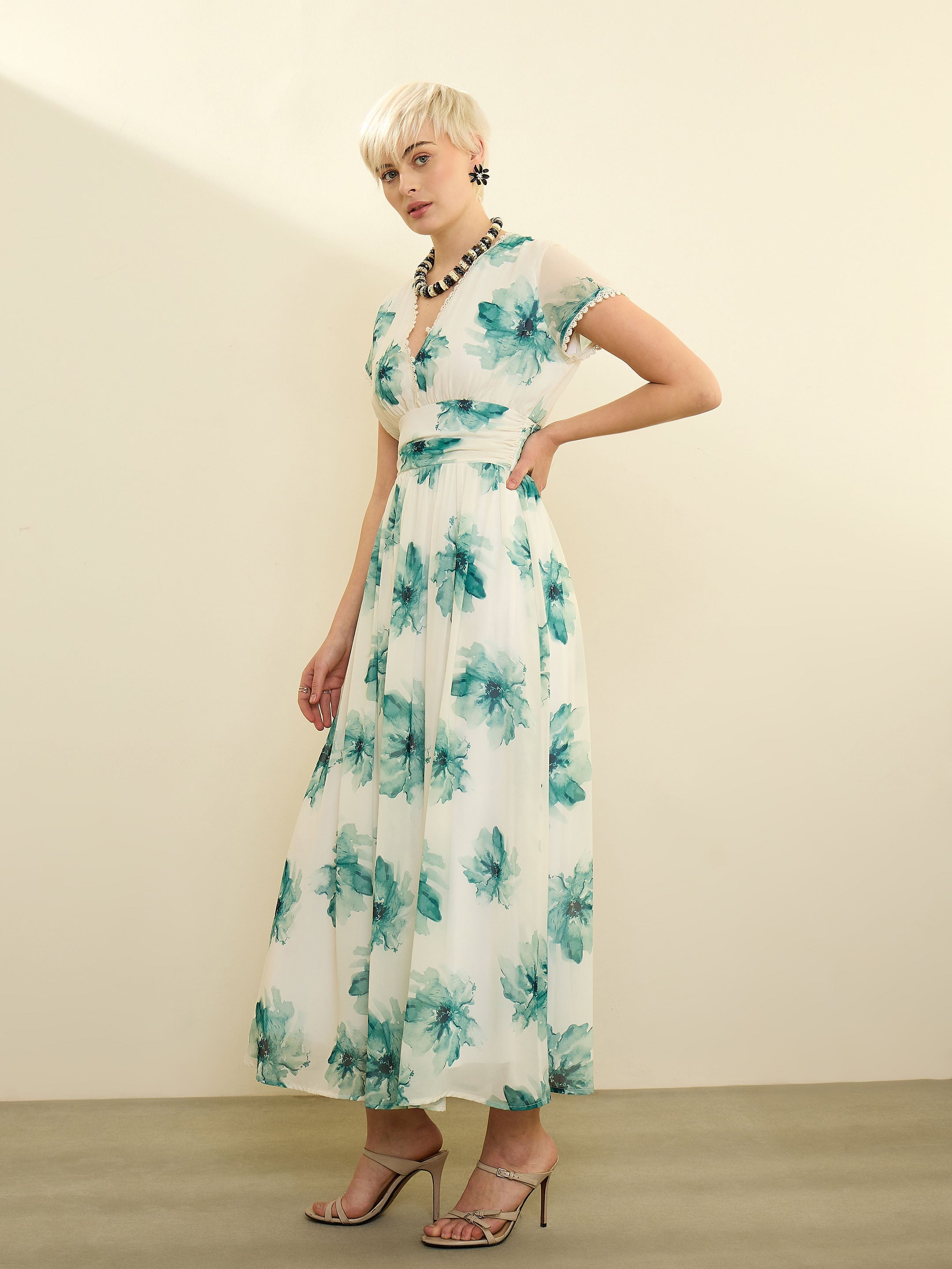 Off White Floral Cap Sleeves Maxi Dress SASSAFRAS