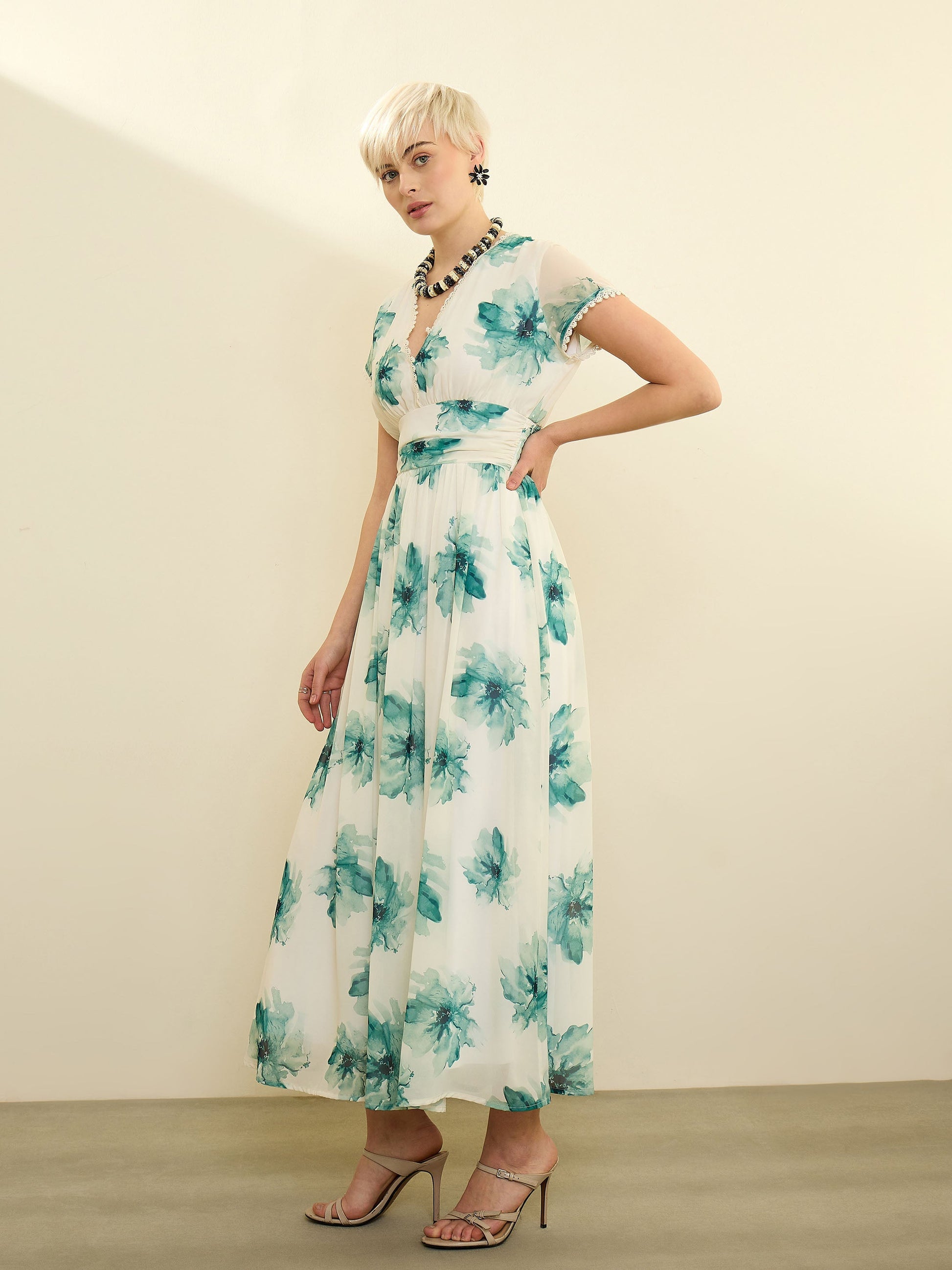 Off White Floral Cap Sleeves Maxi Dress SASSAFRAS