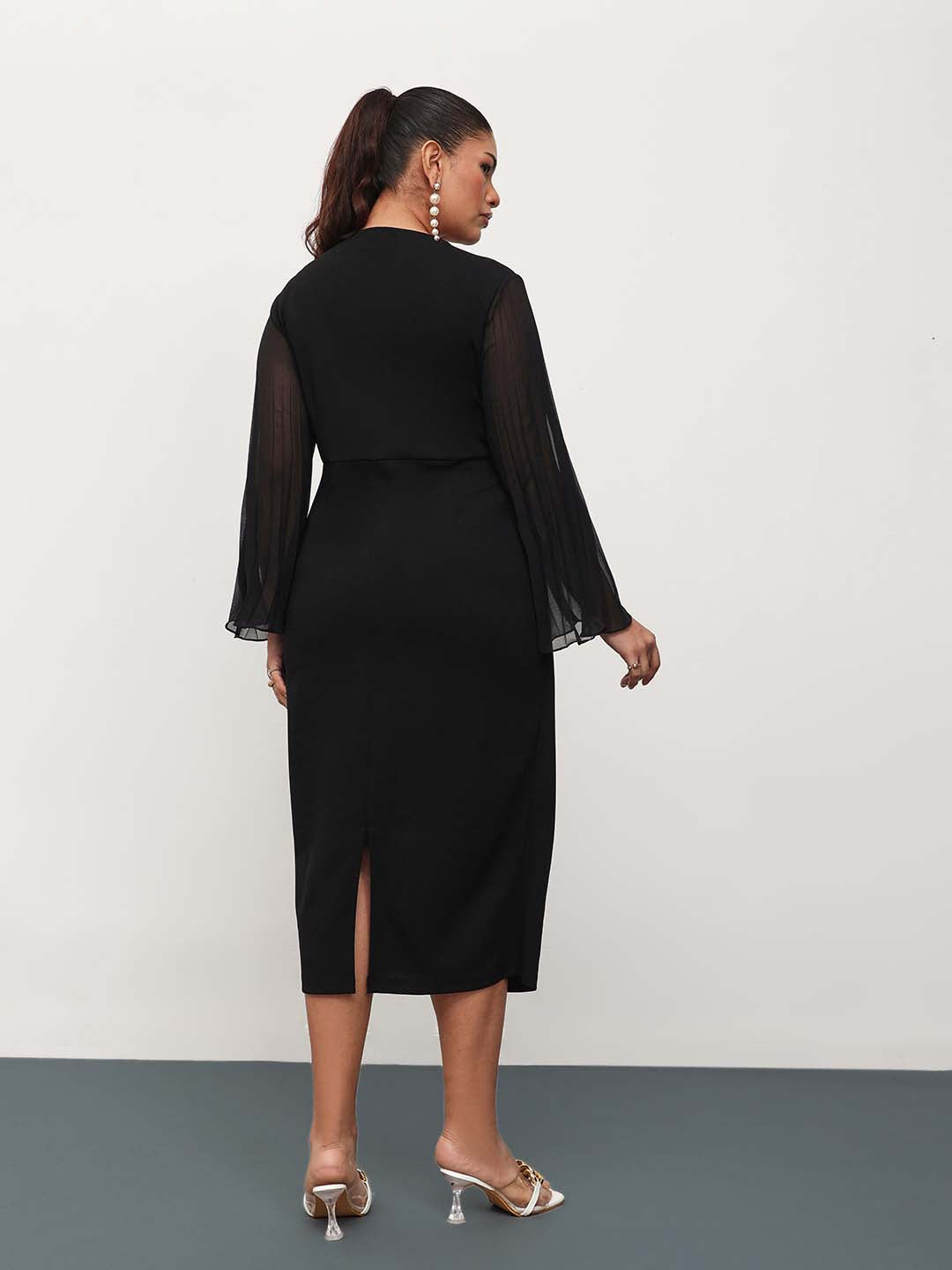 Women Black Pleated Sleeves Side Ruched Midi Dress