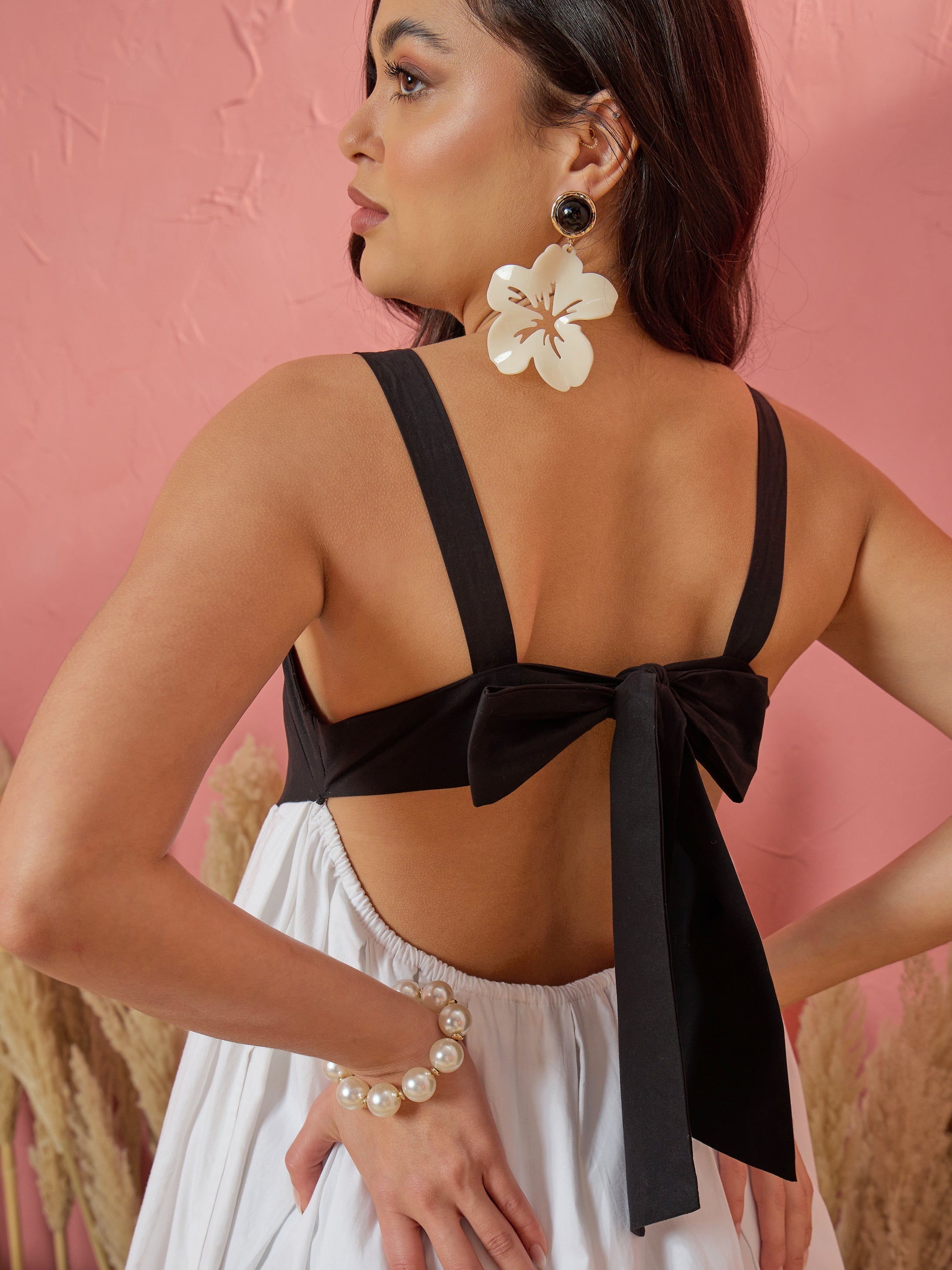 Women White & Black Ric Rac Lace Strappy Back-Tie Midi Dress