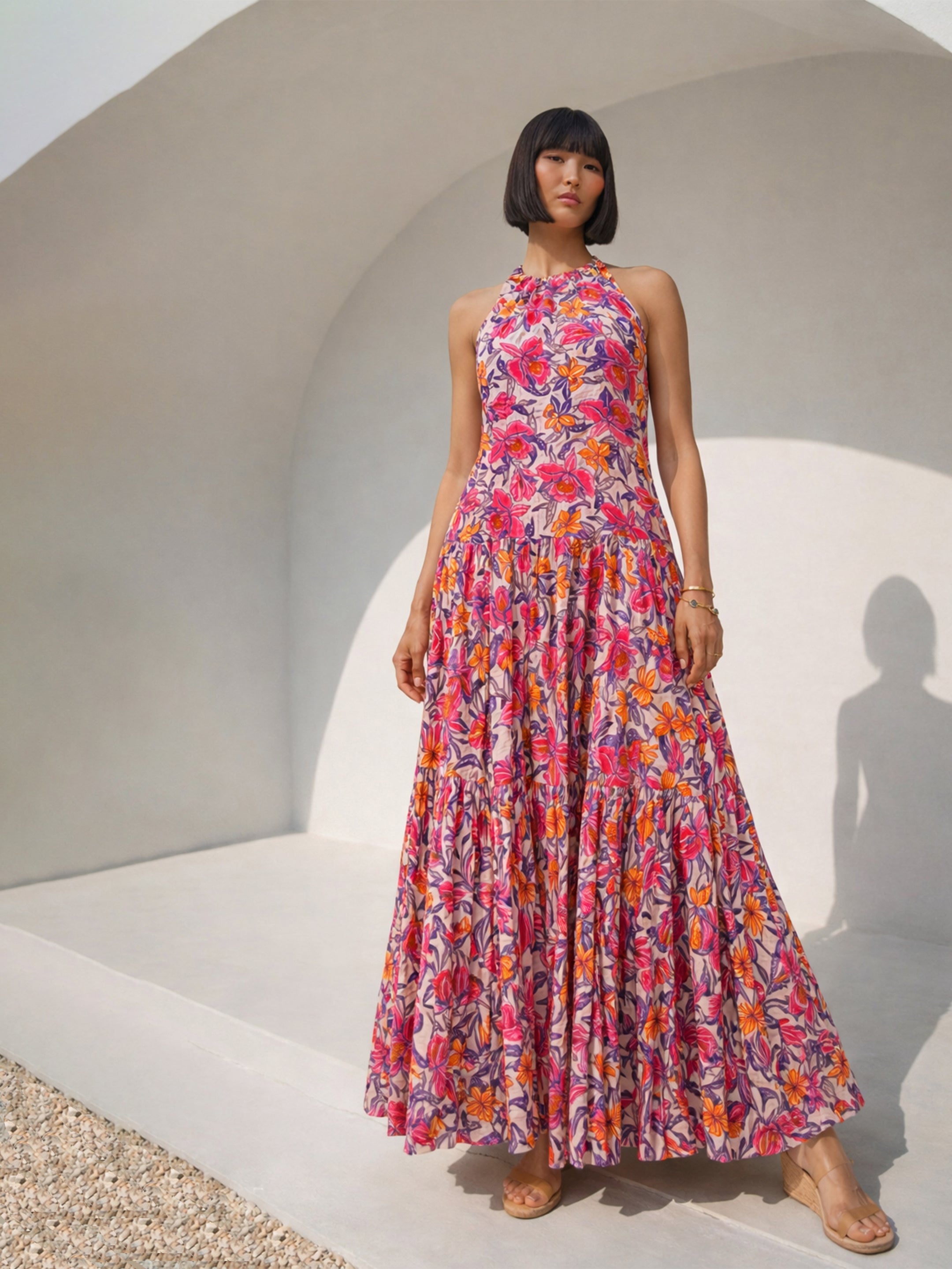 Women Pink Floral Crinkle Halter Neck Flared Hem Maxi Dress