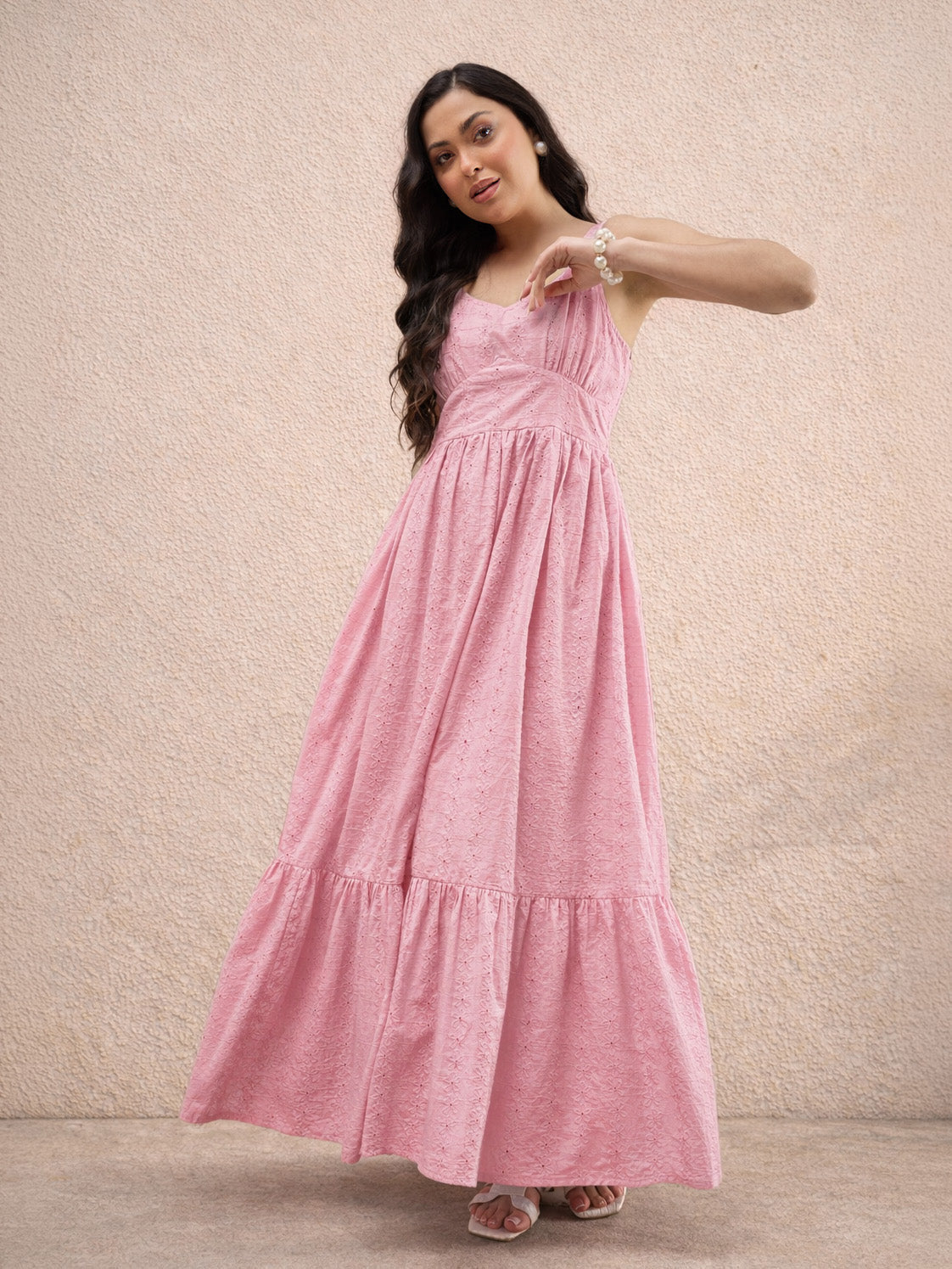 Women Pink Sweetheart Neck Strappy Maxi Dress