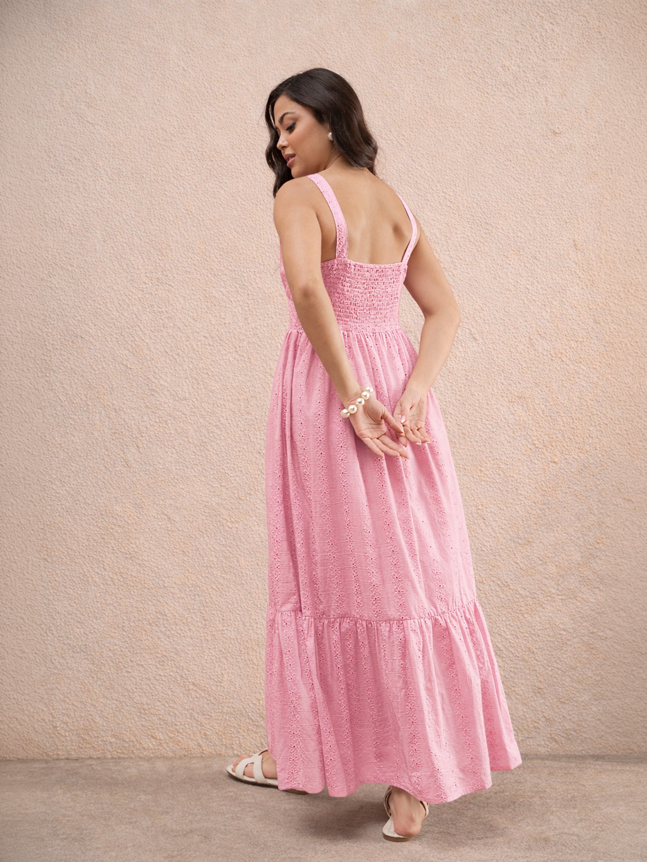 Women Pink Sweetheart Neck Strappy Maxi Dress