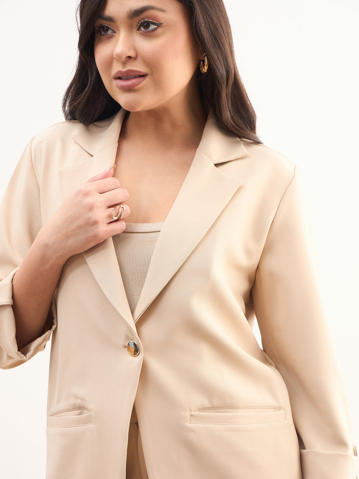 Beige Front Button Notch Collar Blazer-SASSAFRAS worklyf