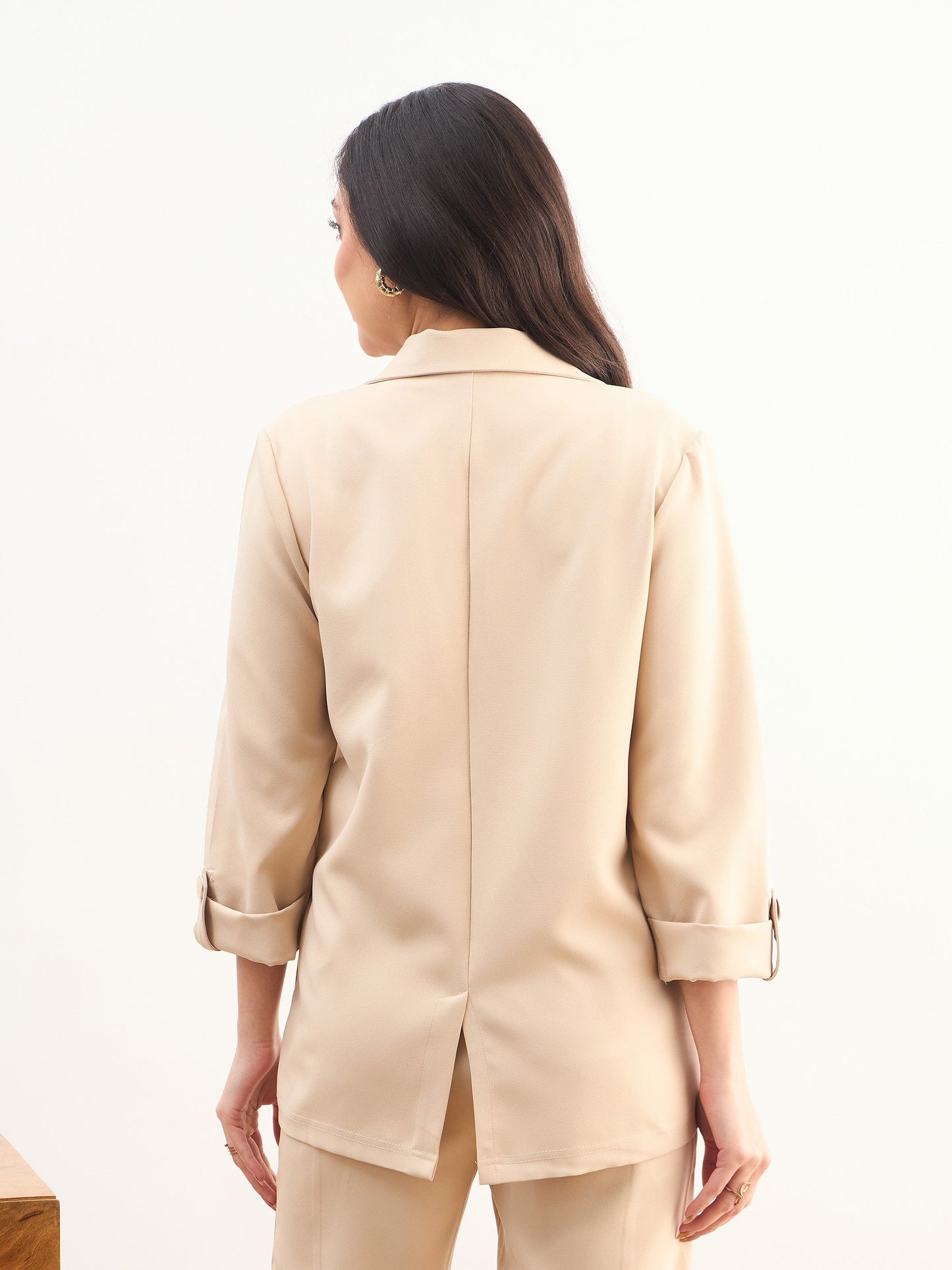 Beige Front Button Notch Collar Blazer-SASSAFRAS worklyf