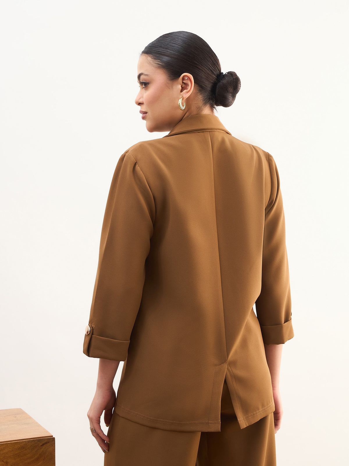 Tan Brown Front Button Notch Collar Blazer-SASSAFRAS worklyf