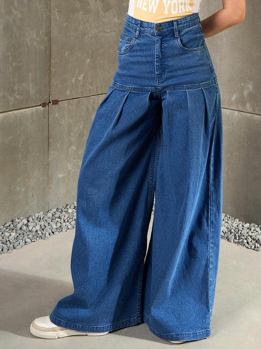 Women Blue Washed Pleated Flared Jeans