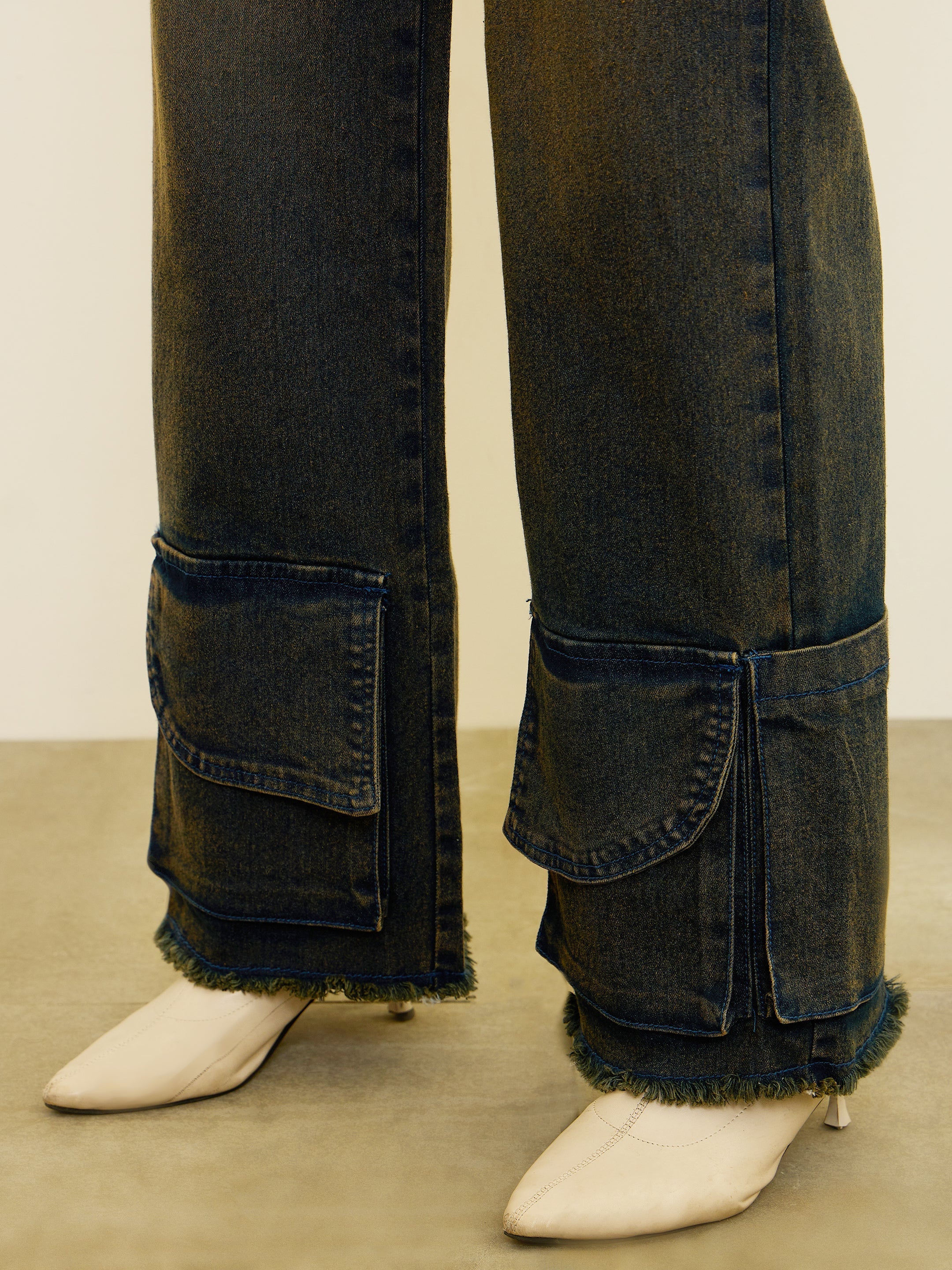 Blue Acid Wash Hem Pockets Straight Jeans SASSAFRAS