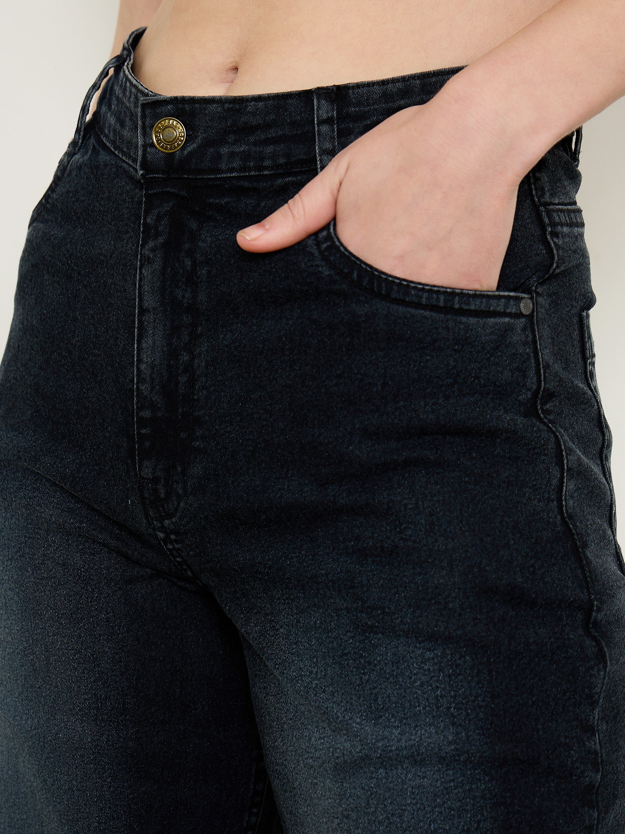 Black Wash Low Waist Straight Fit Jeans SASSAFRAS BASICS