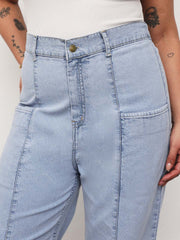 Women Ice Blue Denim Hem Pocket Tapered Fit Jeans