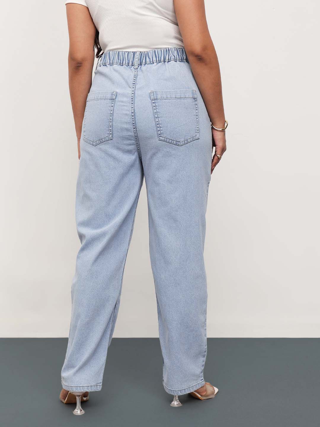 Women Ice Blue Denim Hem Pocket Tapered Fit Jeans
