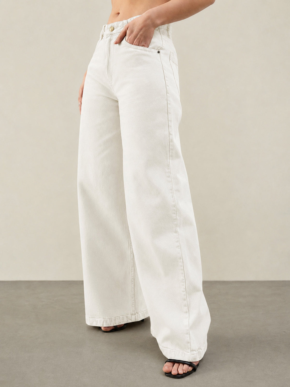 White Low Waist Wide Leg Jeans -SASSAFRAS BASICS