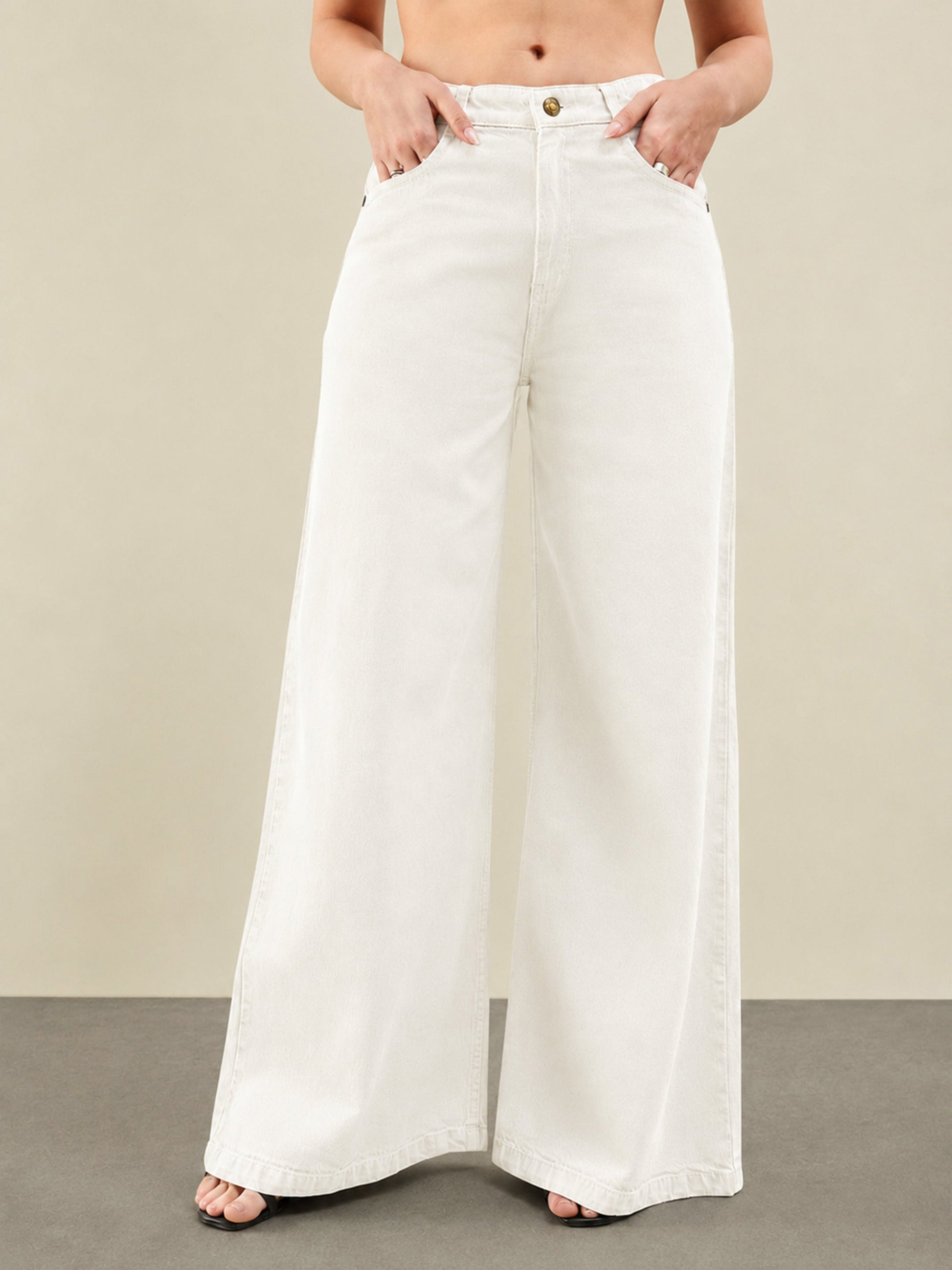 White Low Waist Wide Leg Jeans -SASSAFRAS BASICS