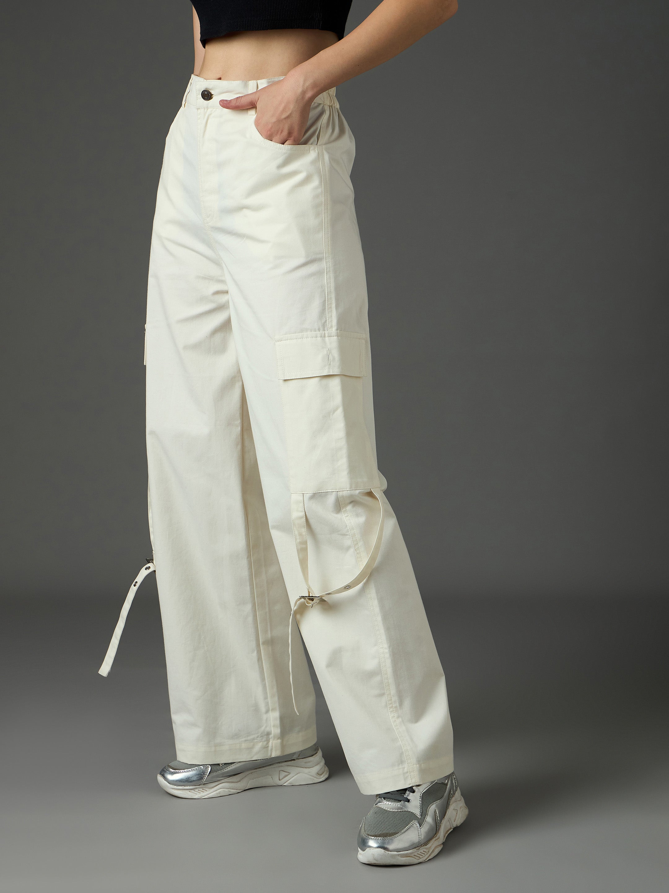 White Twill Pocket Loop Detail Cargo Pants SASSAFRAS