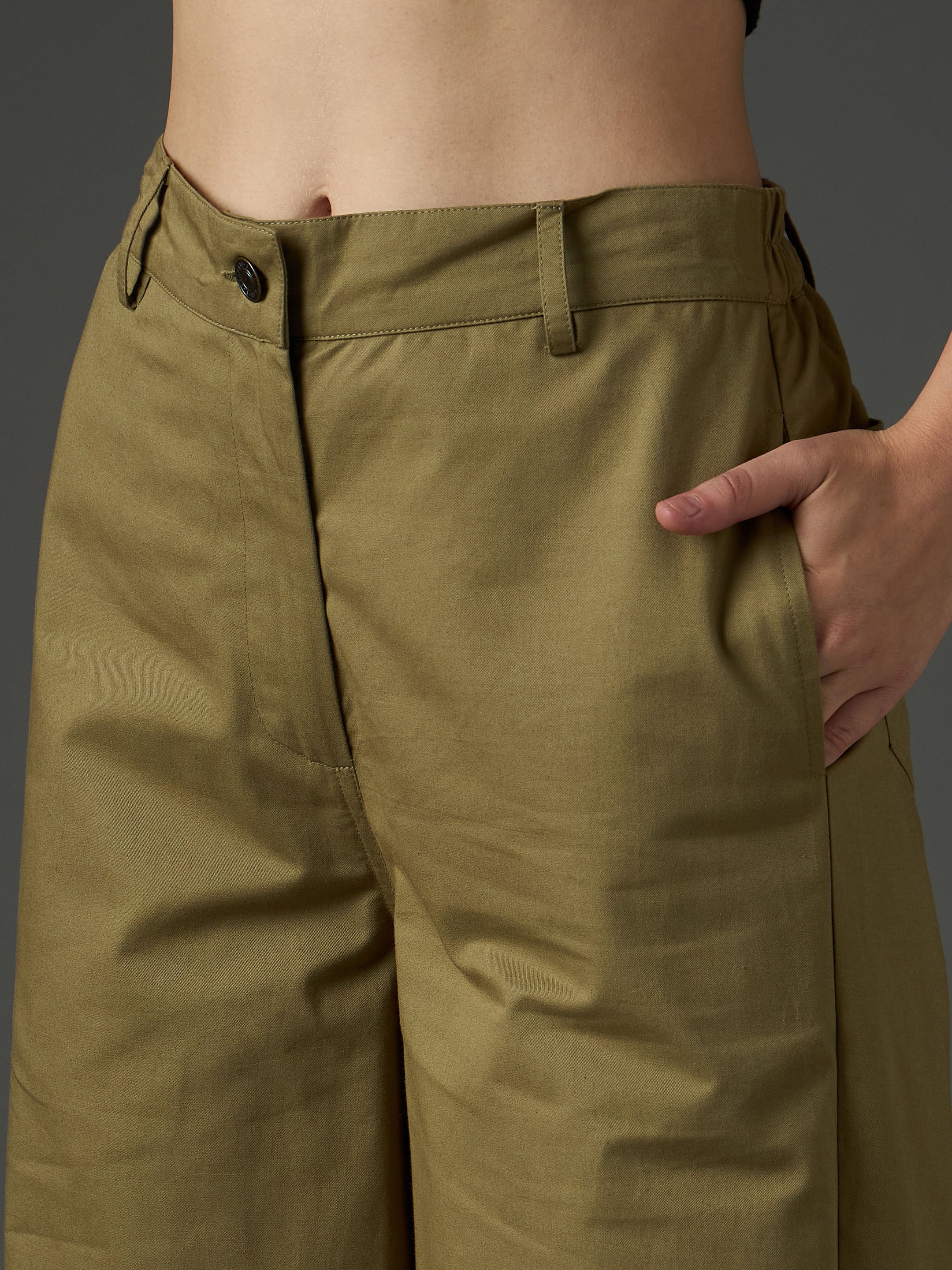 Olive Twill Flared Pants SASSAFRAS