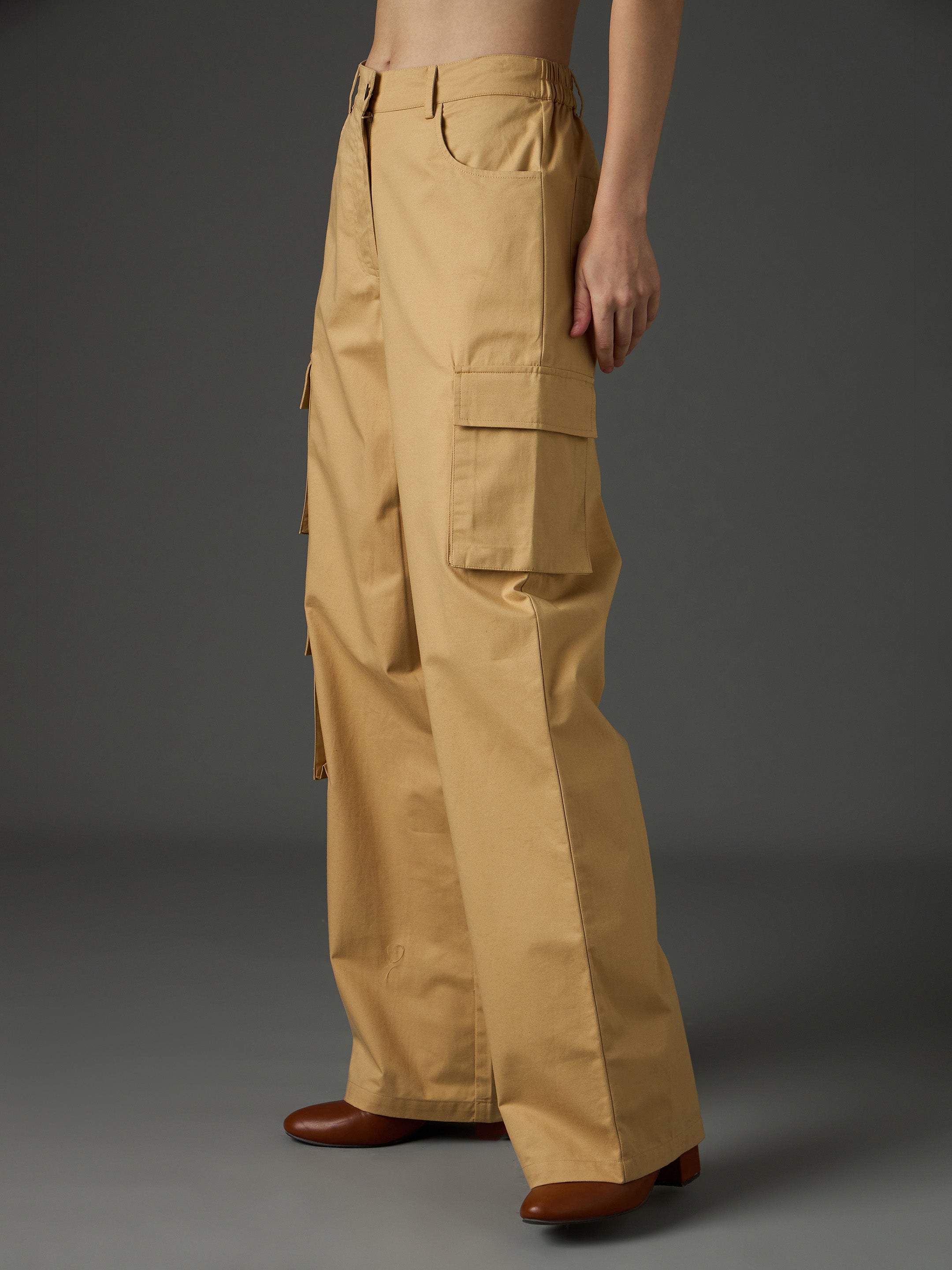 Beige Twill Box Pocket Straight Cargo Pants SASSAFRAS
