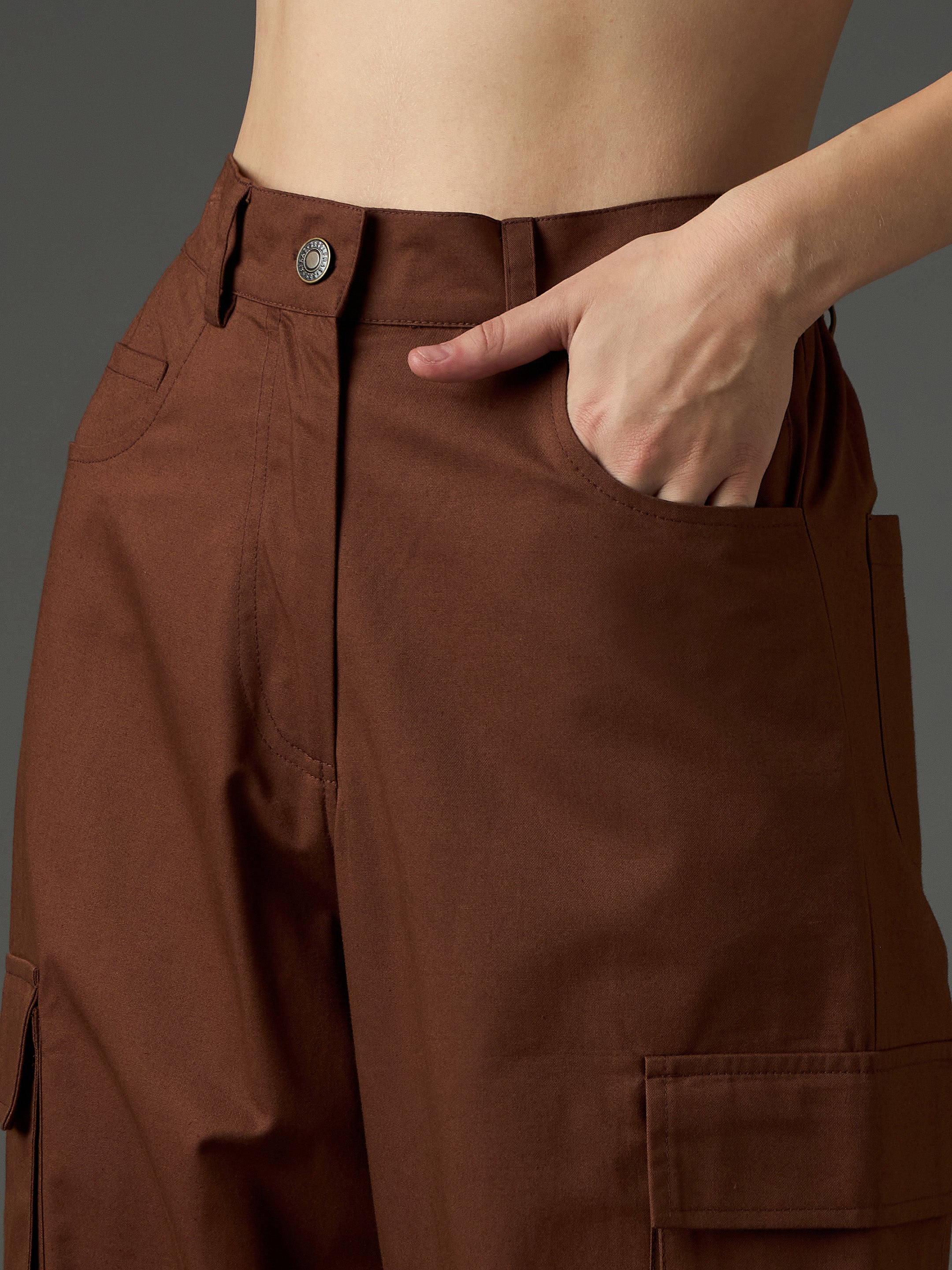 Brown Twill Box Pocket Straight Cargo Pants SASSAFRAS