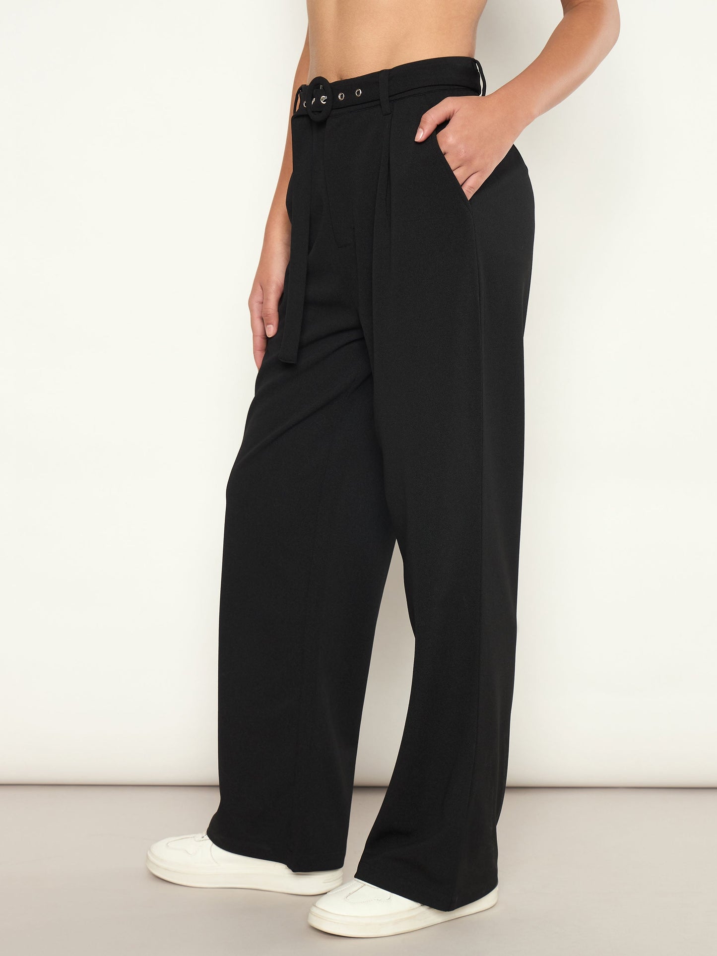Black Front Pleated Belted Straight Pants SASSAFRAS