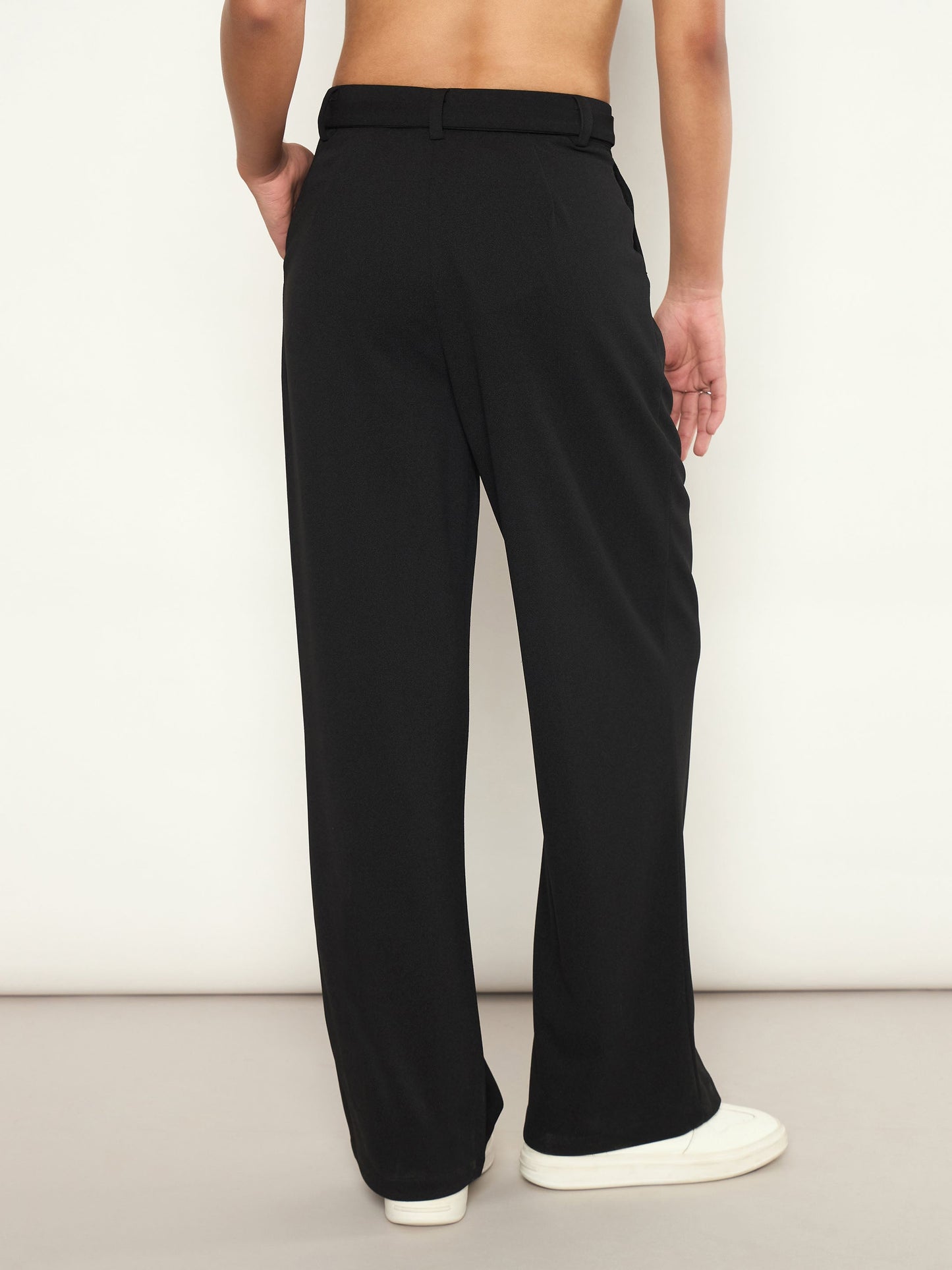 Black Front Pleated Belted Straight Pants SASSAFRAS