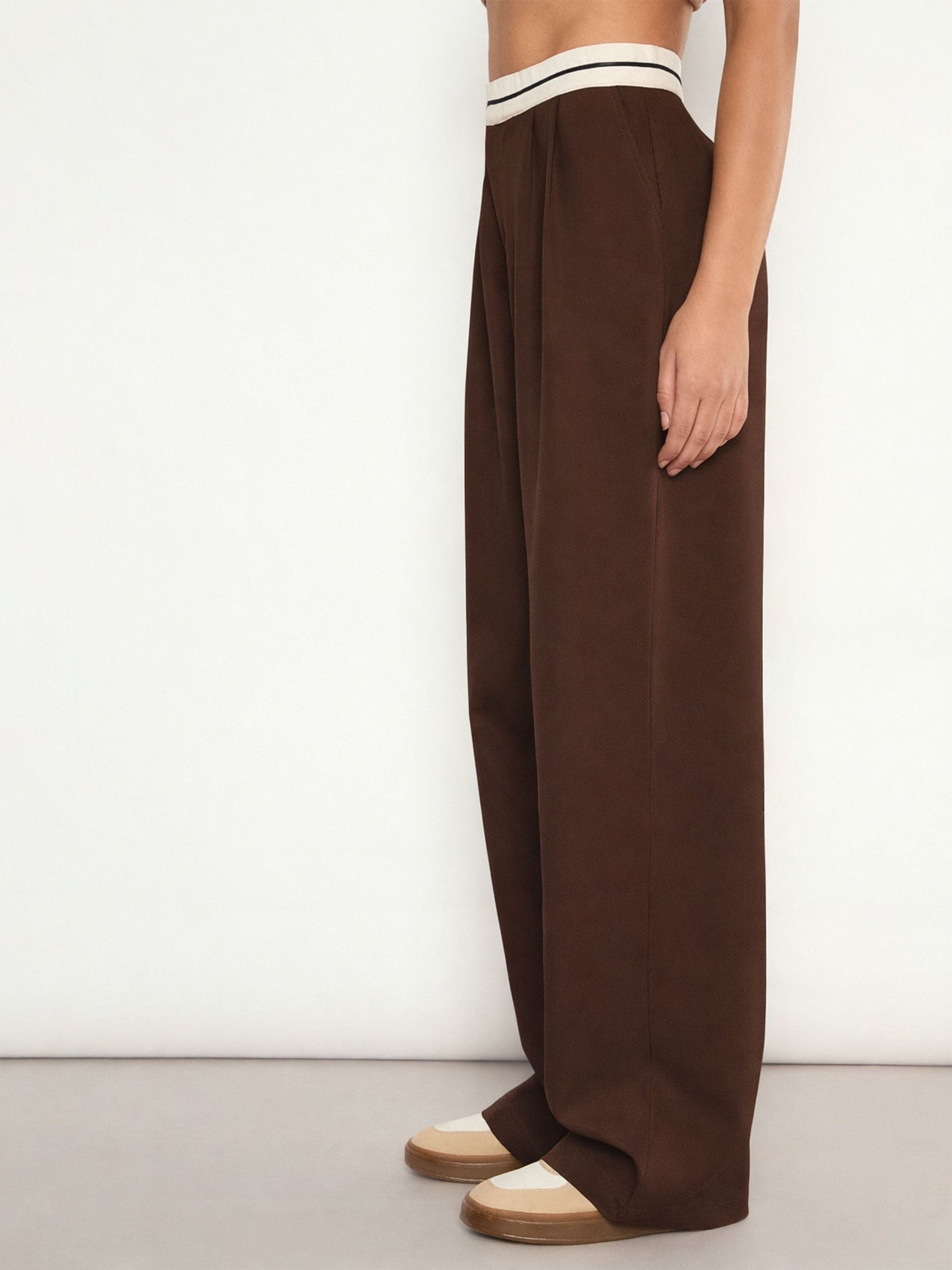 Brown Front Pleated Wide Leg Korean Pants SASSAFRAS 