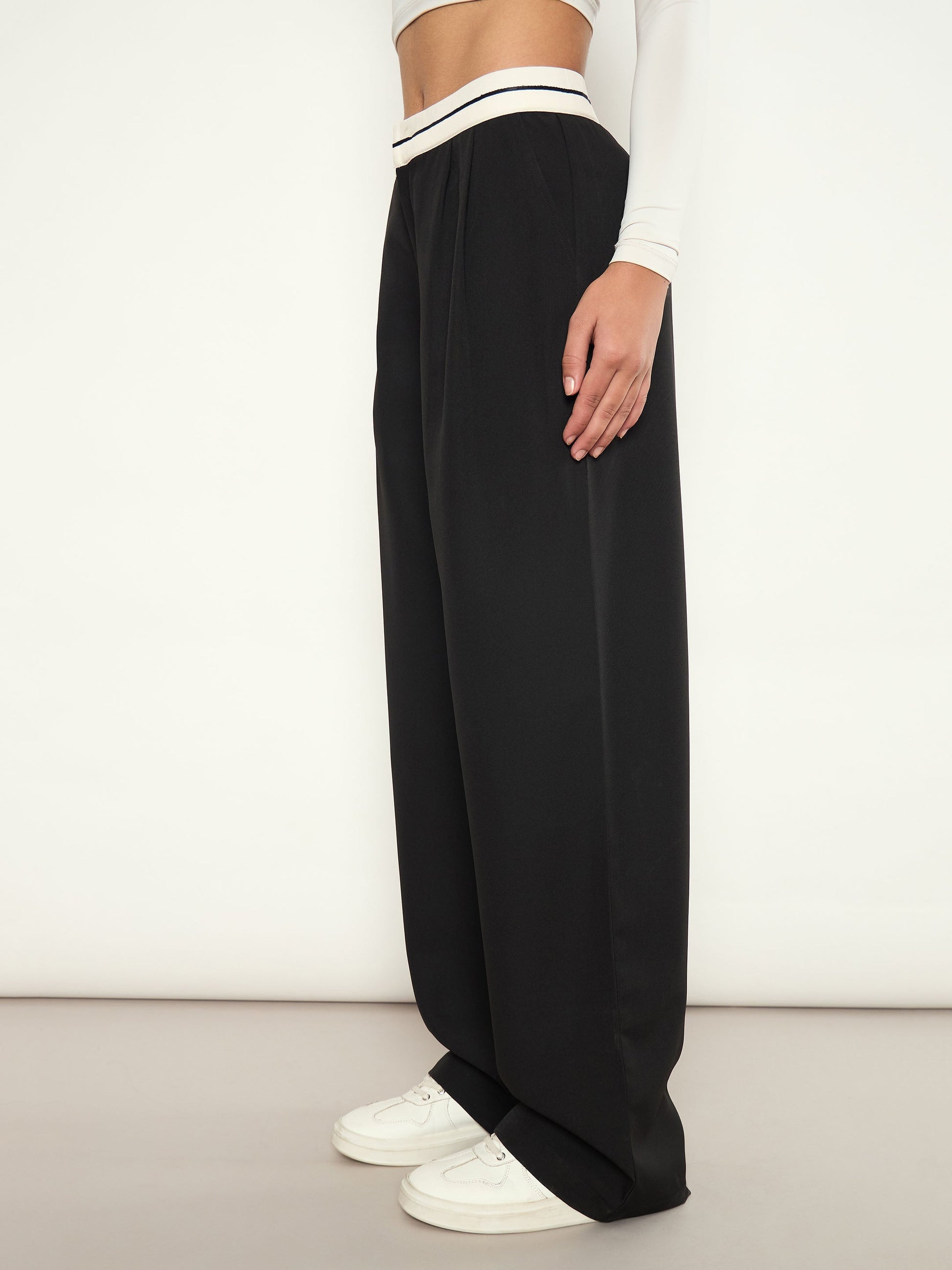 Black Front Pleated Wide Leg Korean Pants SASSAFRAS 