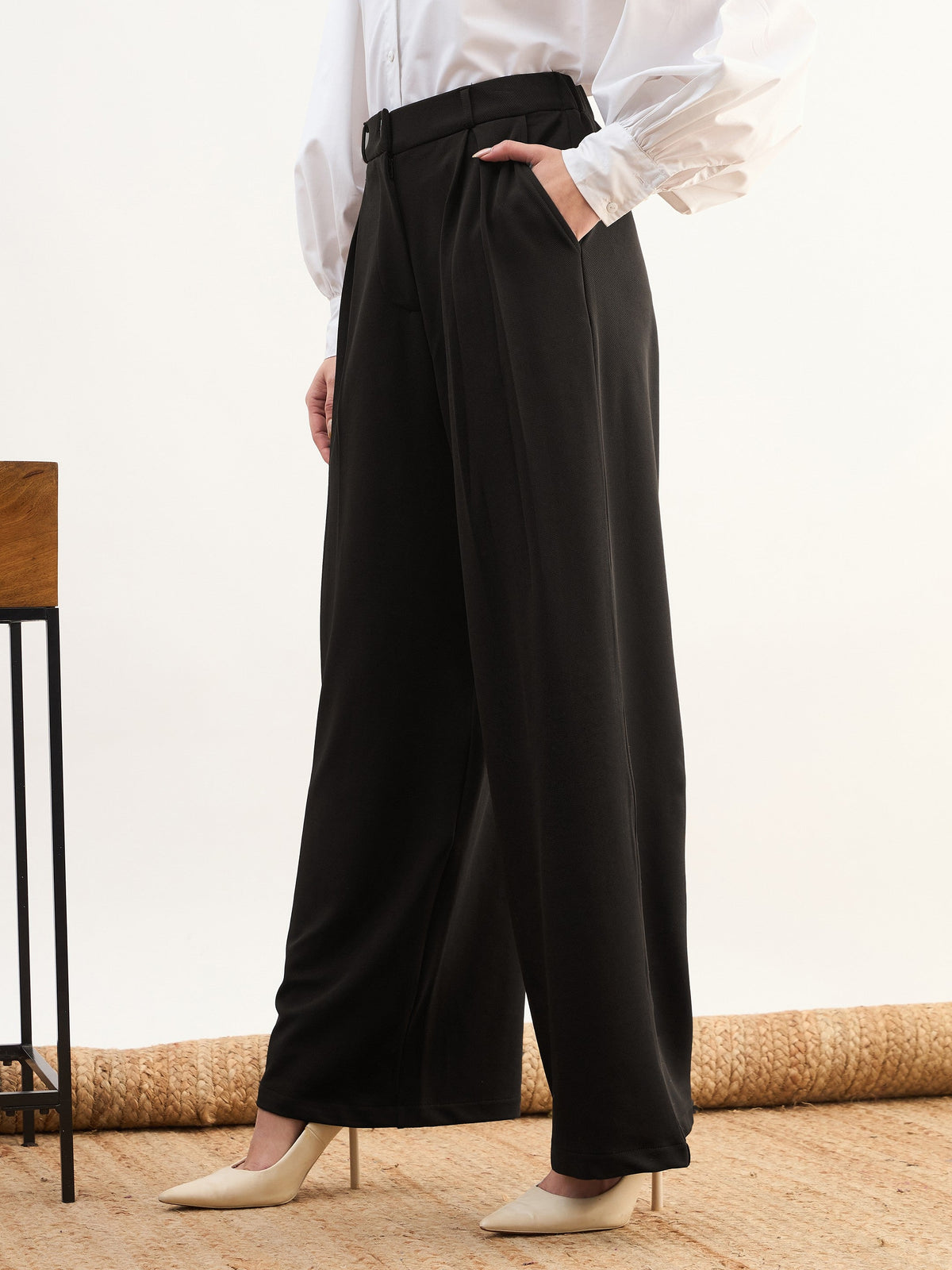 Black High-Rise Inverted Box Pleat Pants-SASSAFRAS worklyf