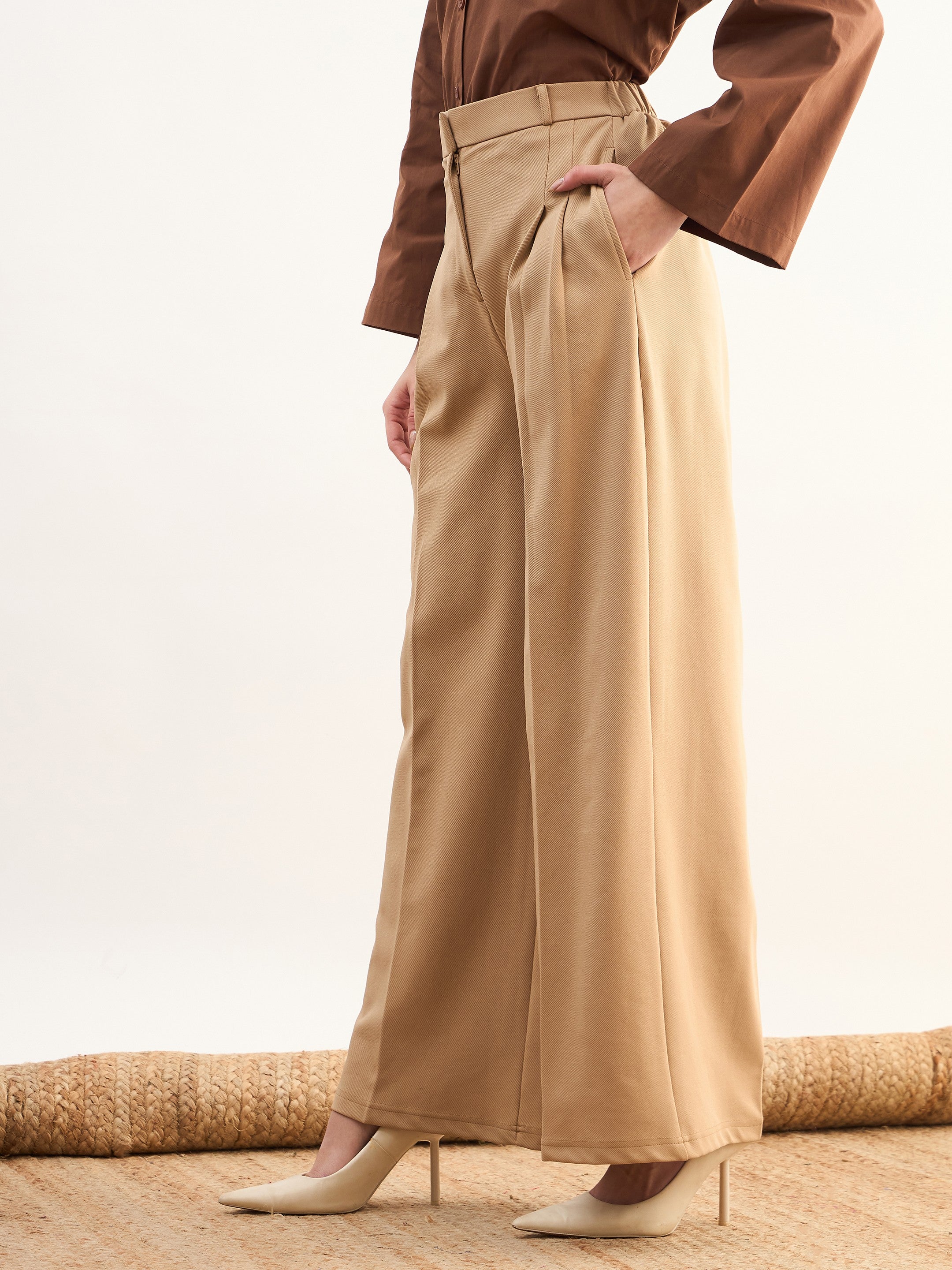 Women Beige Dual Dart Wide Leg Pants