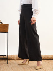 Women Black Elasticated Straight Fit Pants