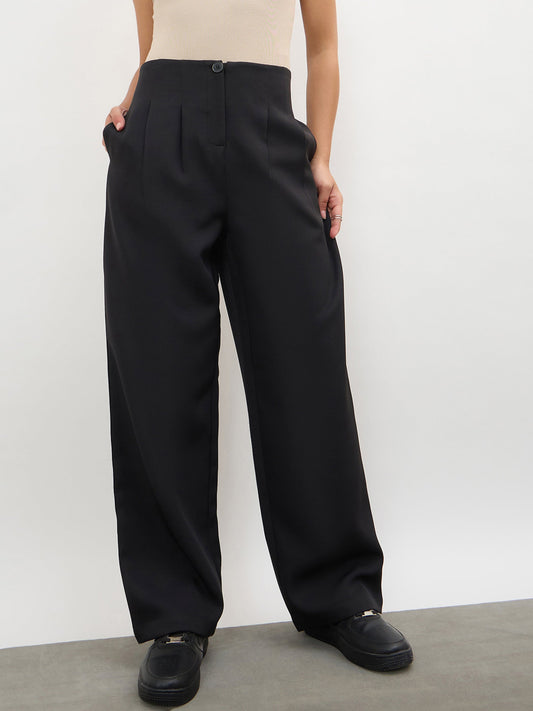 Women Black Dual-Dart No-waistband Mid Rise Korean Pants