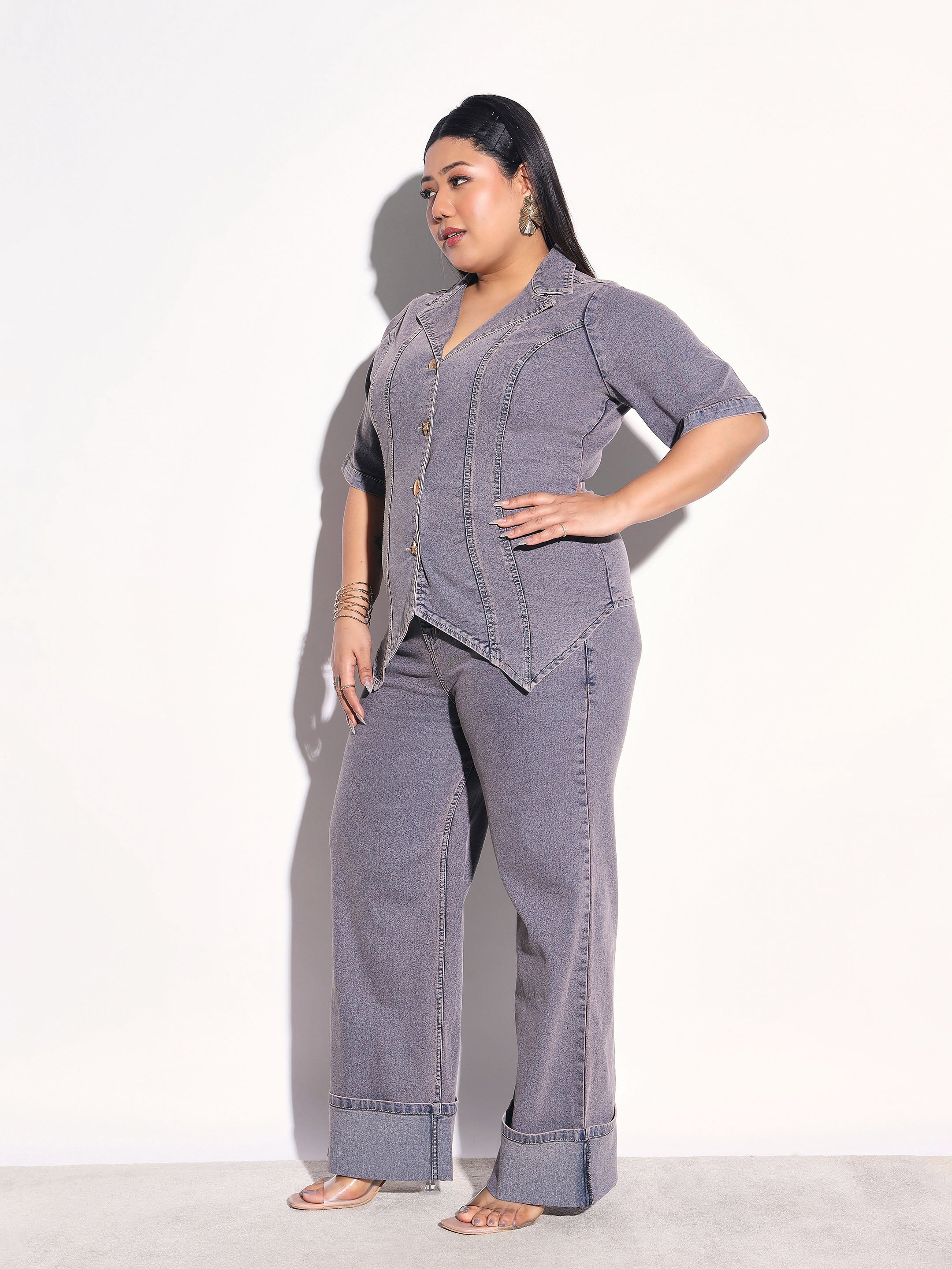 Grey Wash Denim Collar Top With Bottom Fold Jeans SASSAFRAS Curve