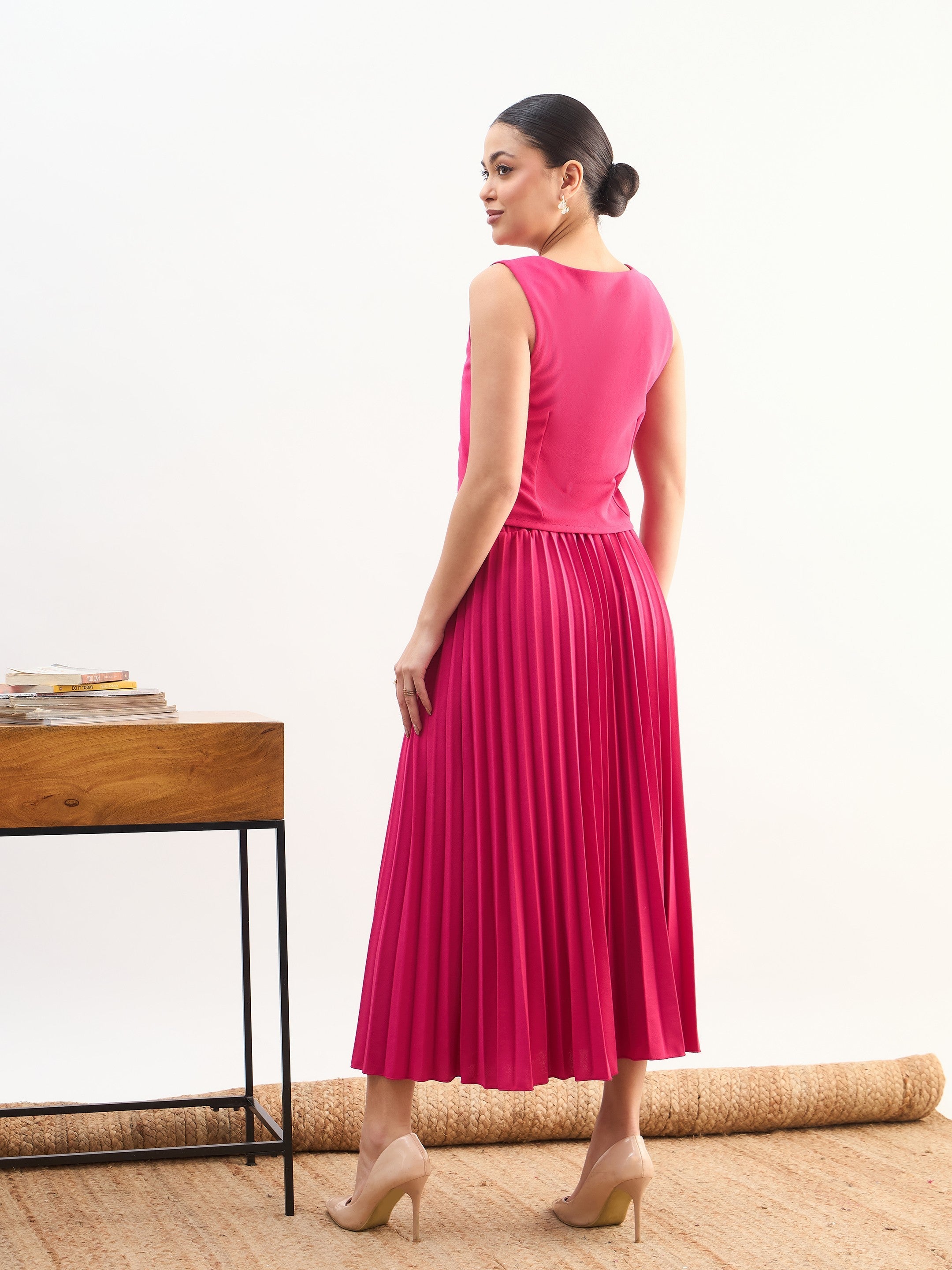Women Fuchsia Sleeveless Waistcoat With Midi Skirt