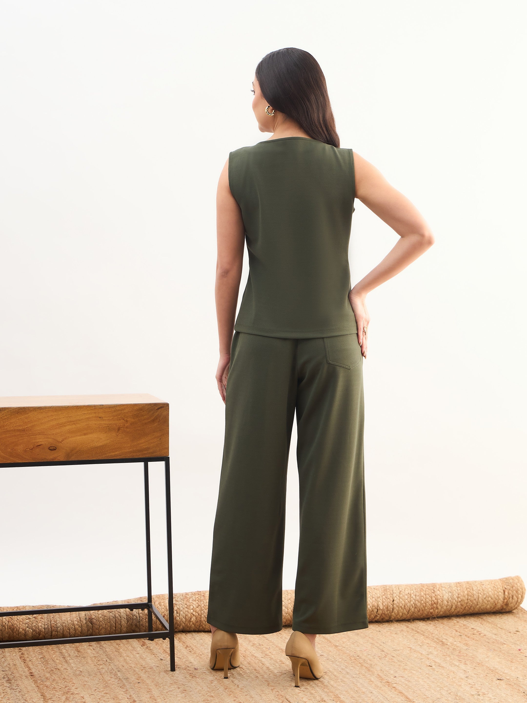 Olive Sleeveless Button Top With Straight Pants SASSAFRAS worklyf