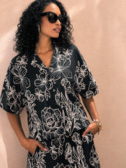 Women Black Poplin Floral Notch Collar Shirt With Shorts