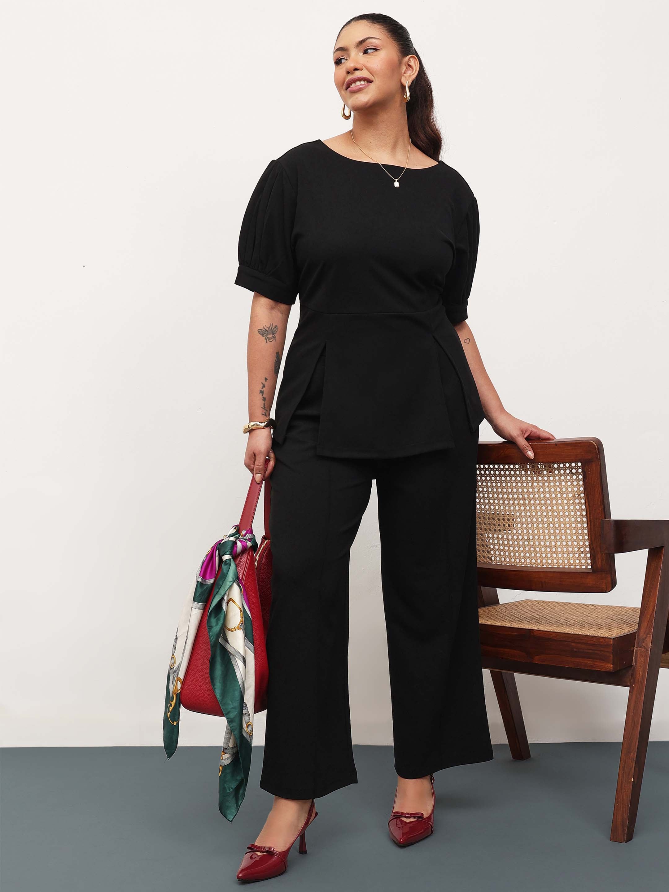 Women Black Round Neck Top With Straight Pants