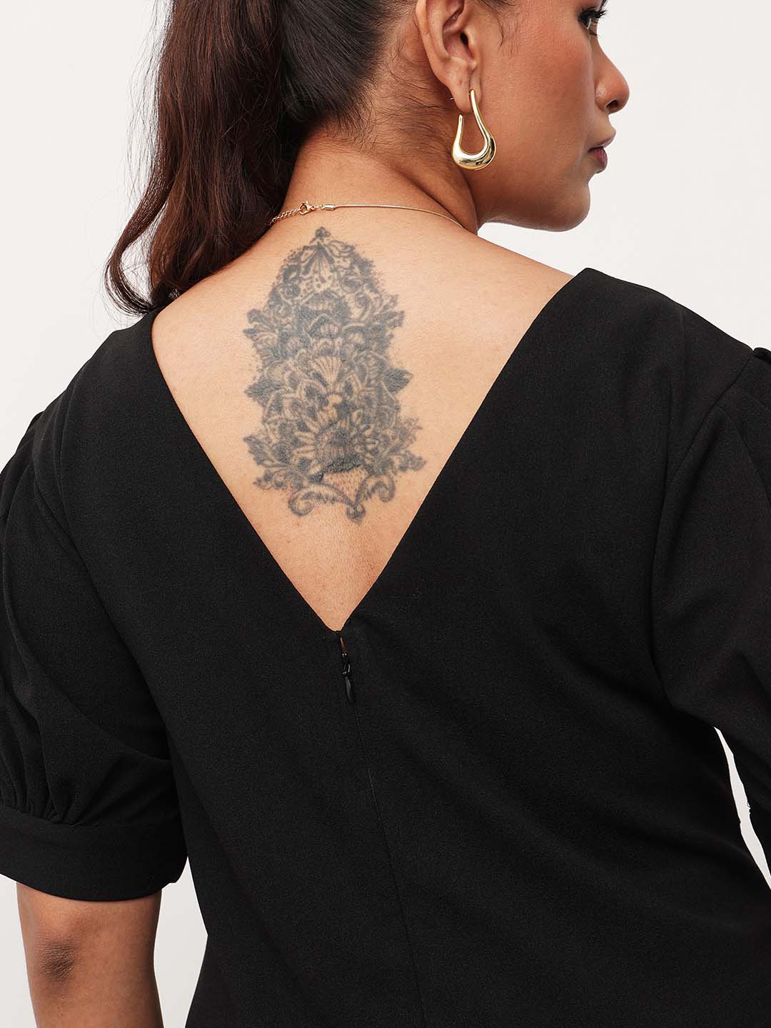 Women Black Round Neck Top With Straight Pants