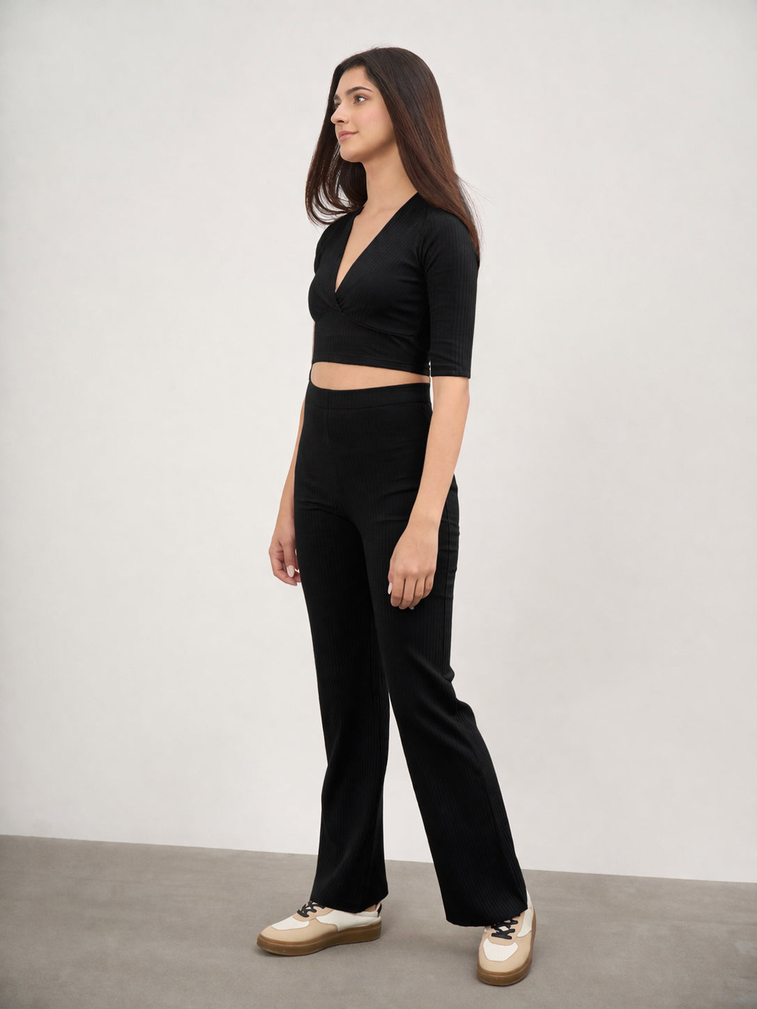 Women Black V-Neck Crop Top With Elasticated Pants