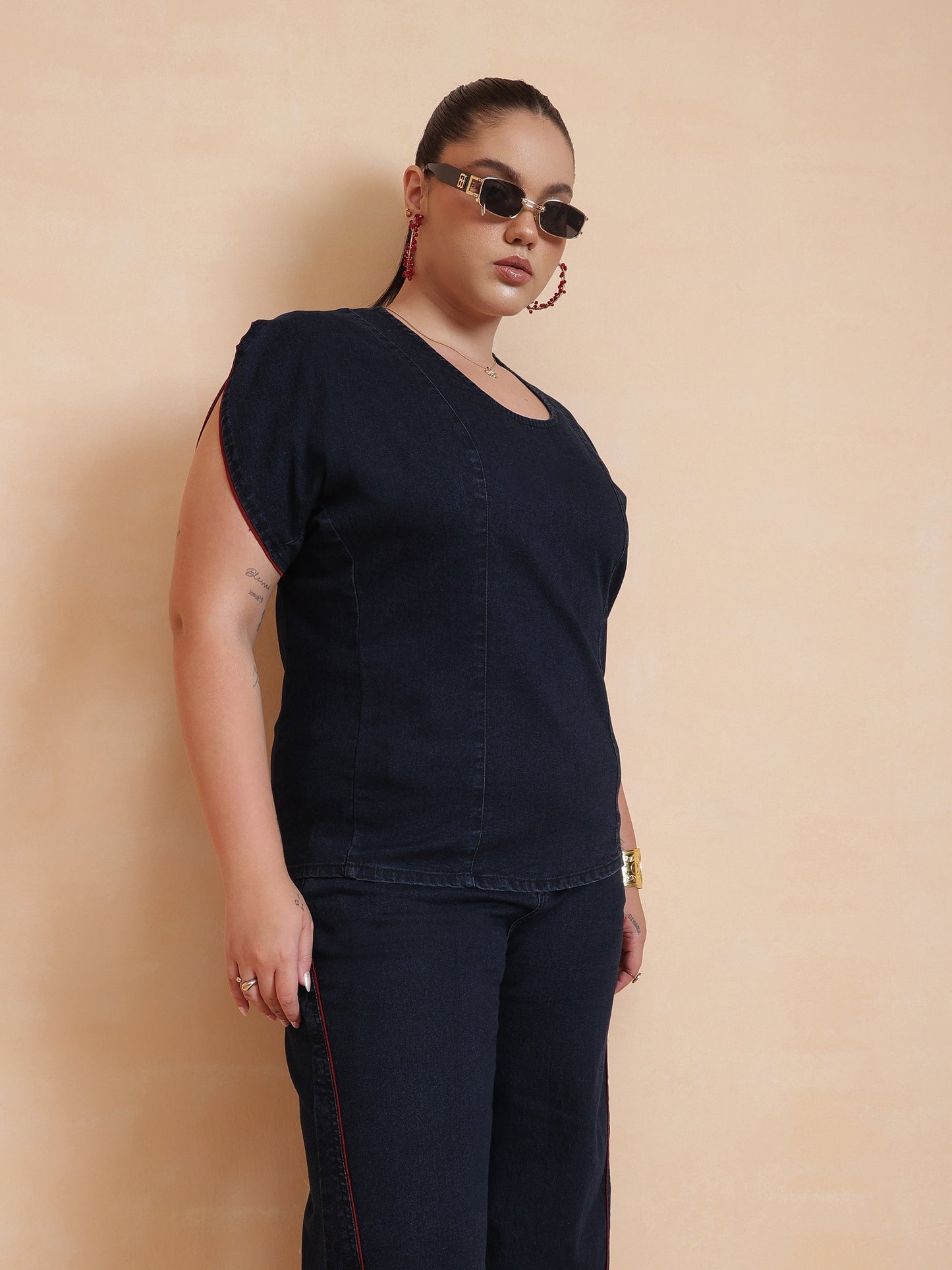 Navy Wash Denim Top With Flared Jeans-SASSAFRAS Curve
