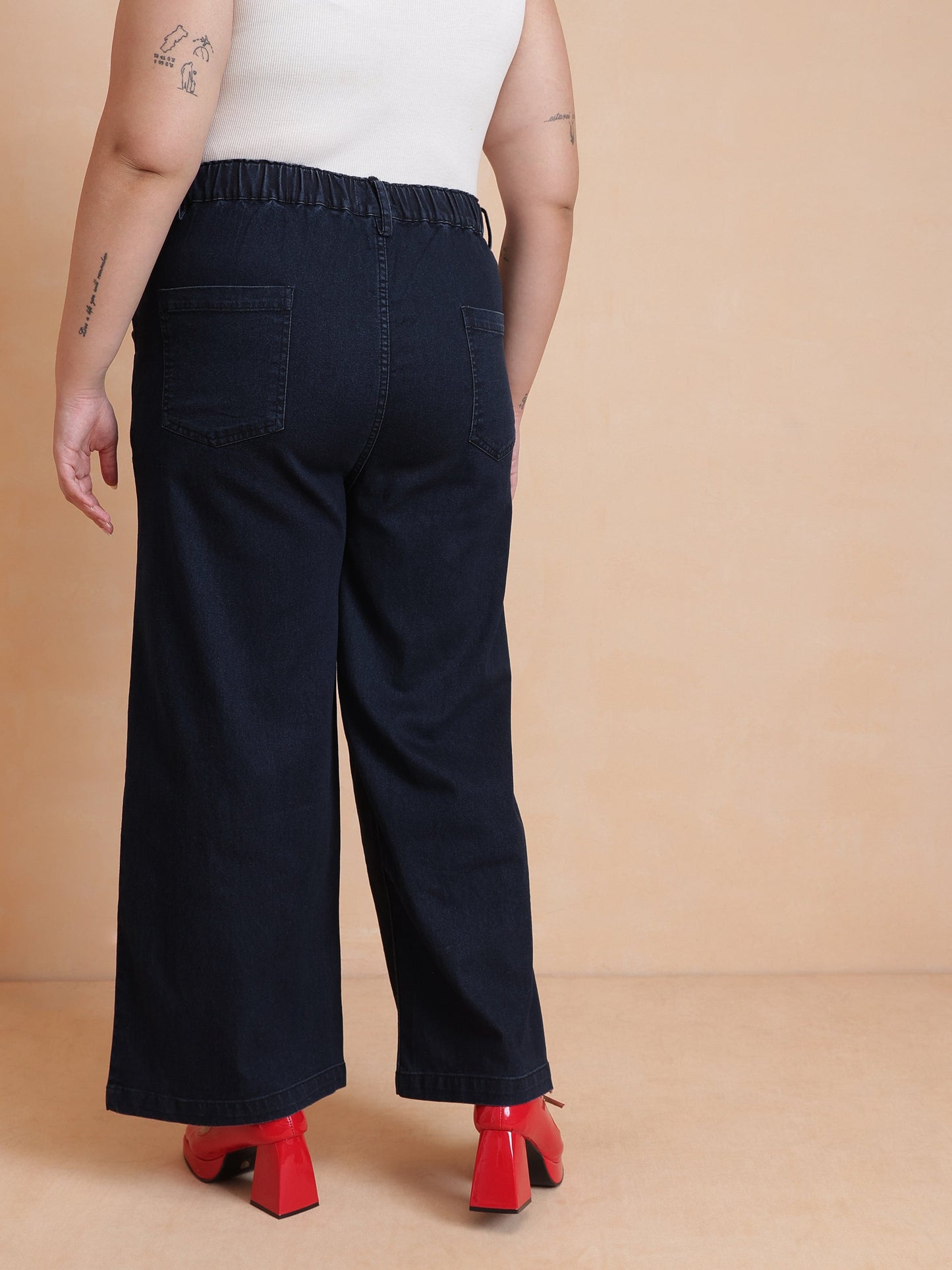 Navy Wash Denim Top With Flared Jeans-SASSAFRAS Curve
