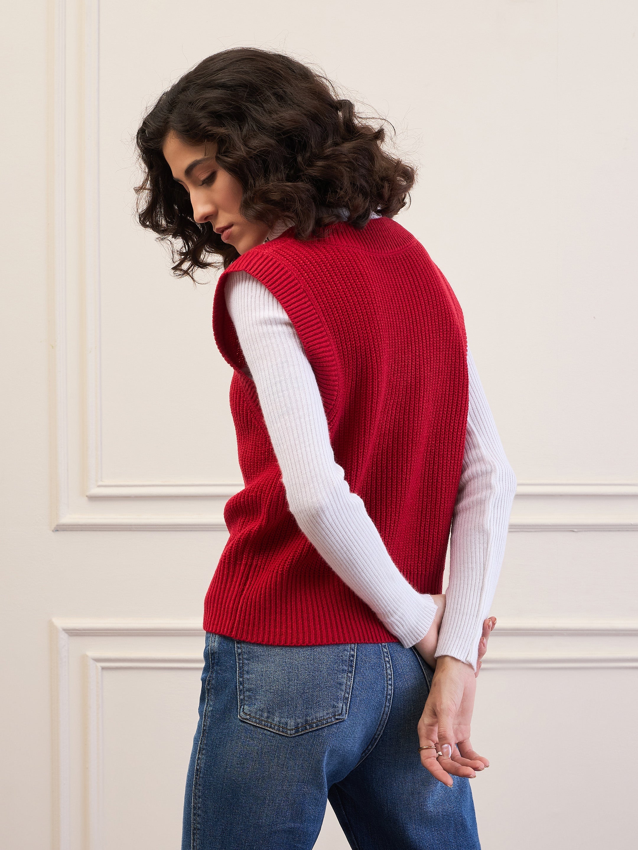 women red solid v neck sweater vest sfswsh7611