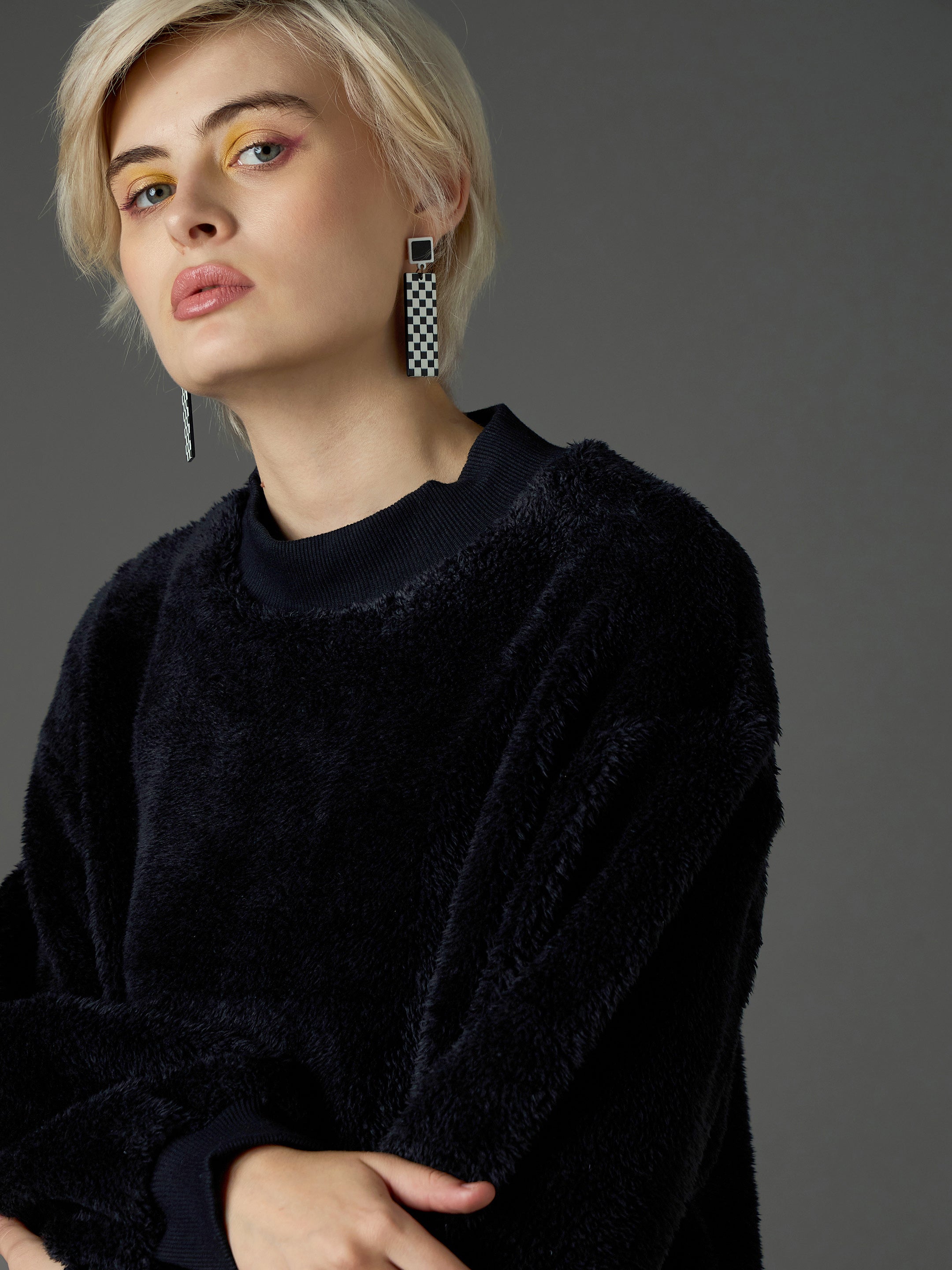 Black Balloon Sleeve Faux Fur Sweatshirt SASSAFRAS