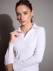 بلوزة بولو بيضاء للنساء