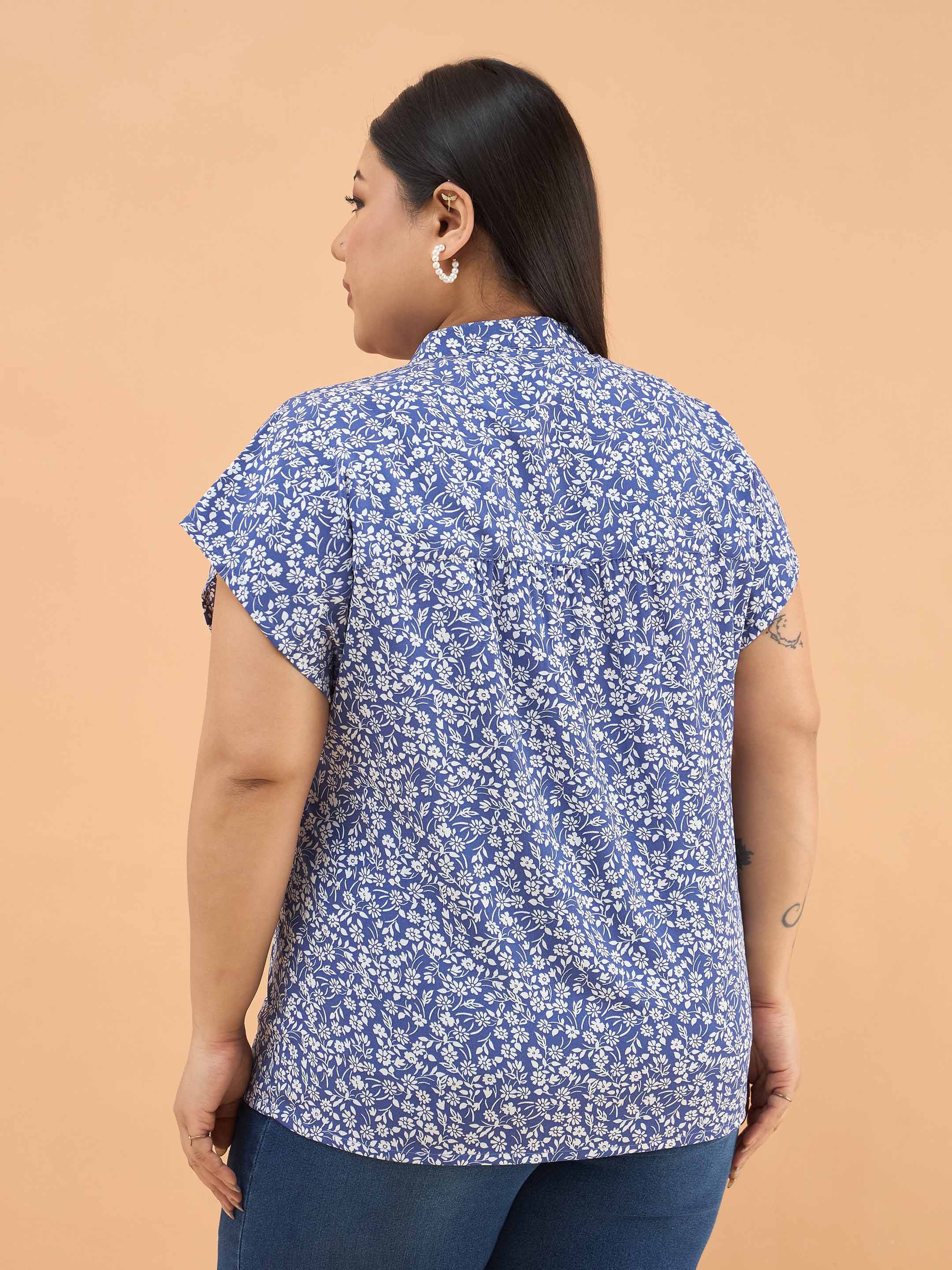 Women Blue Ditsy Floral Mandarin Collar Regular Top
