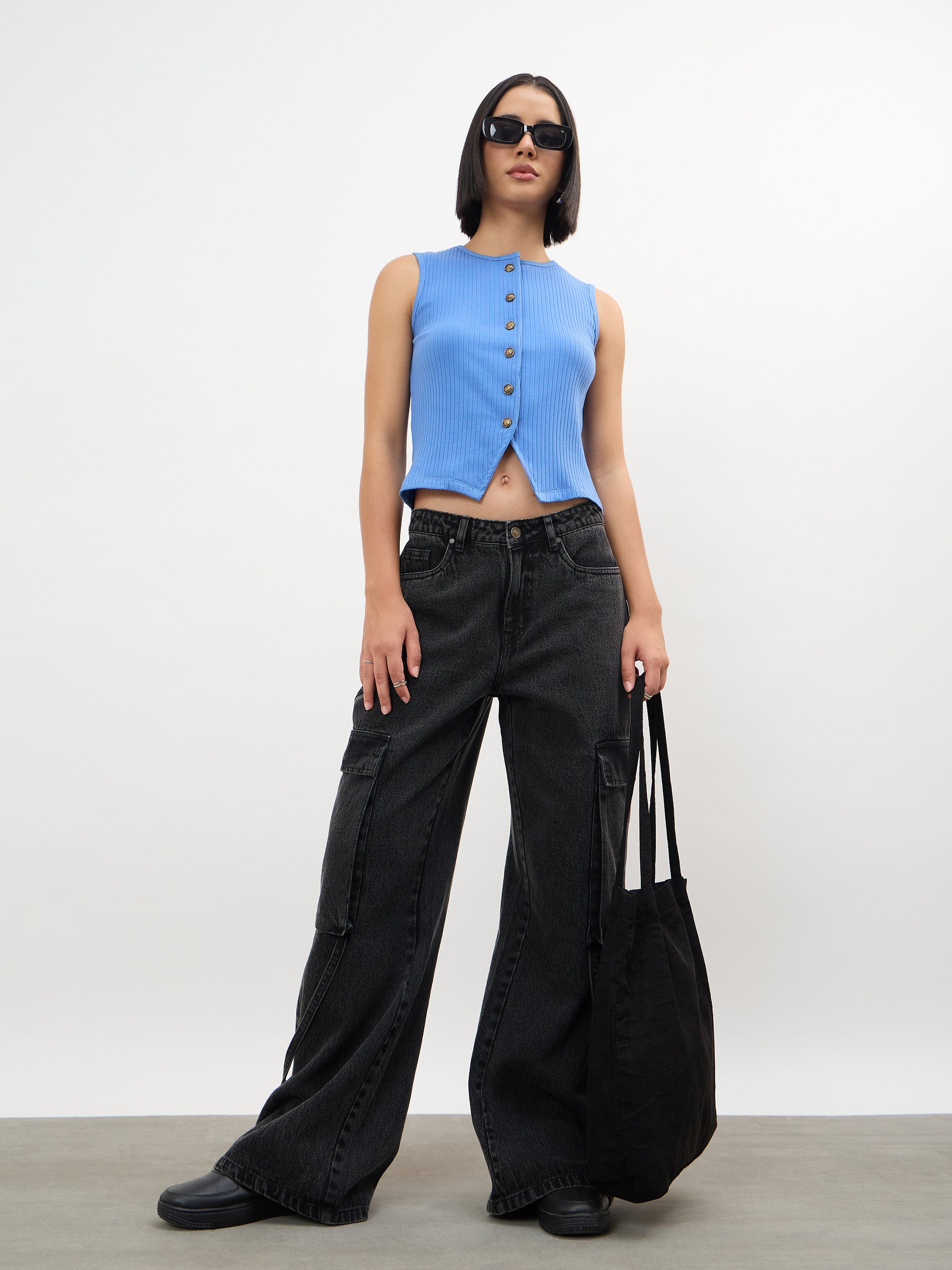 Women Blue Round Neck Button Down Sleeveless Top
