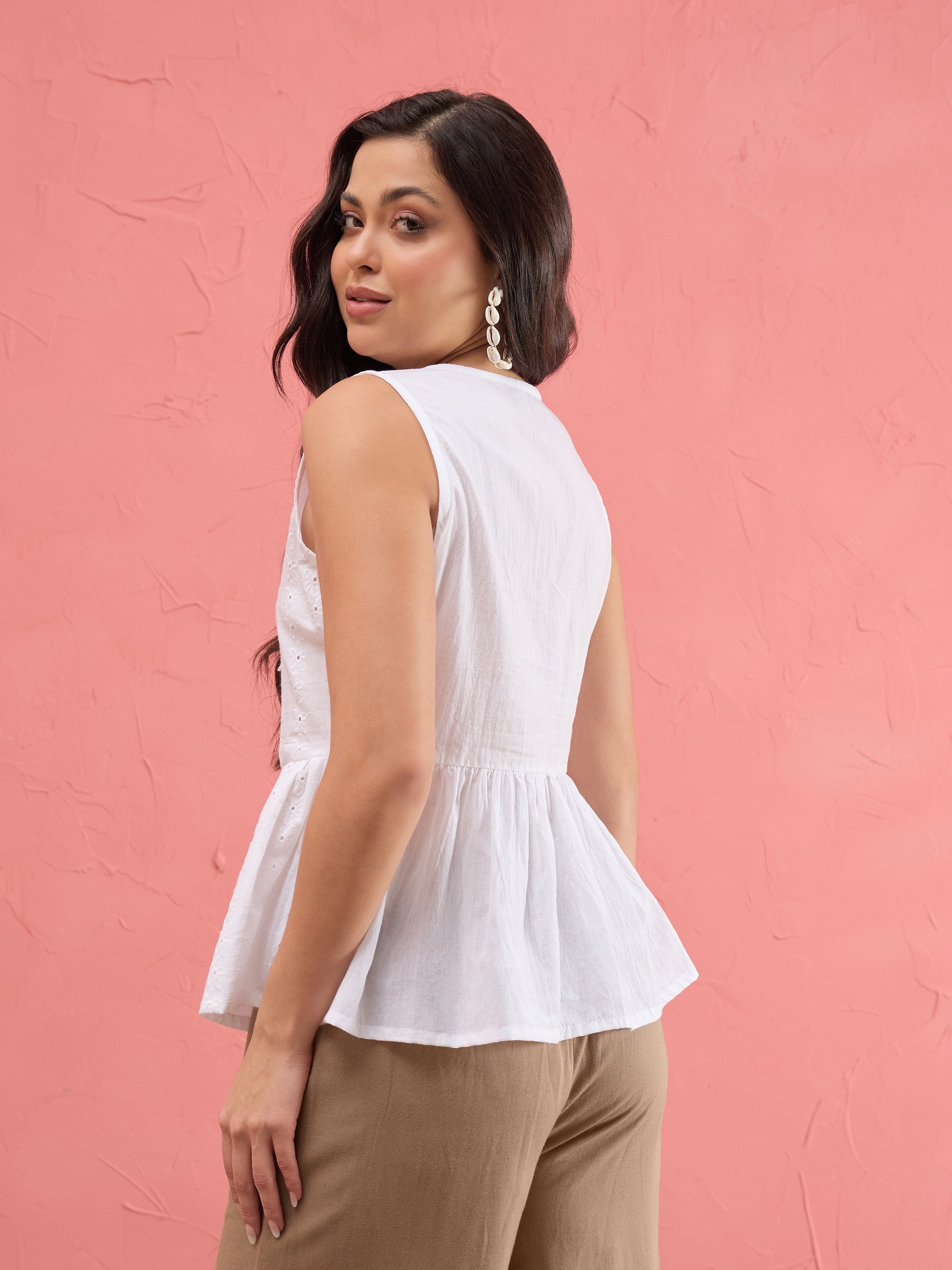 Women White Schiffli Front Knot Sleeveless Peplum Top