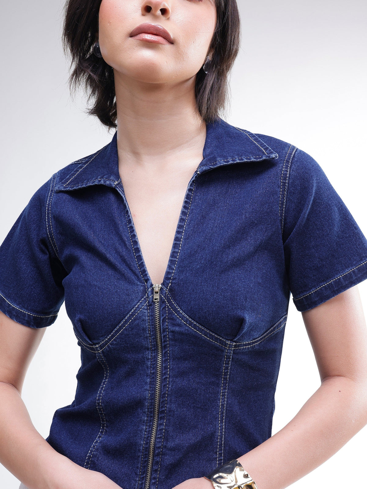 Navy V-Neck Front Zipper Top-SASSAFRAS