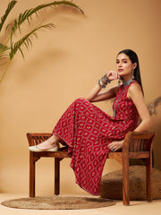 Women Maroon Floral Box Back Detail Anarkali Kurta