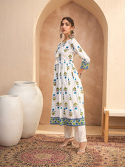 Women White Floral Front Dori Gathered Kurta