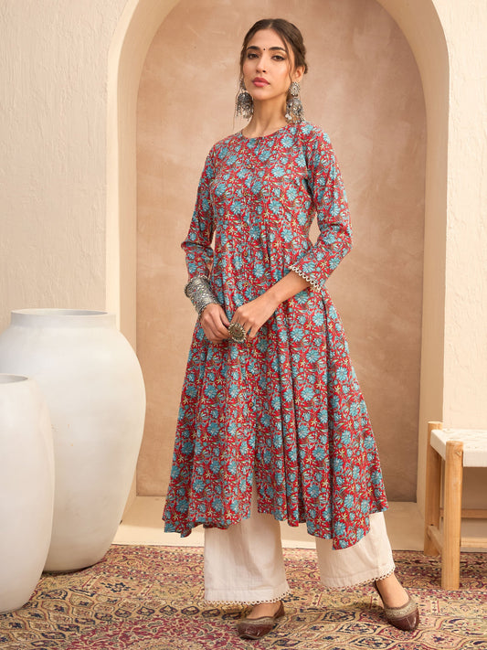 Women Red Floral Buttonned Pocket Kurta
