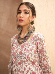 Women White Floral Sweetheart Neck Anarkali Kurta